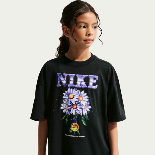 New In Kids' Graphic T Shirts-Nike, Nike Sportswear, Older Kids' (Girls') Oversized T-Shirt