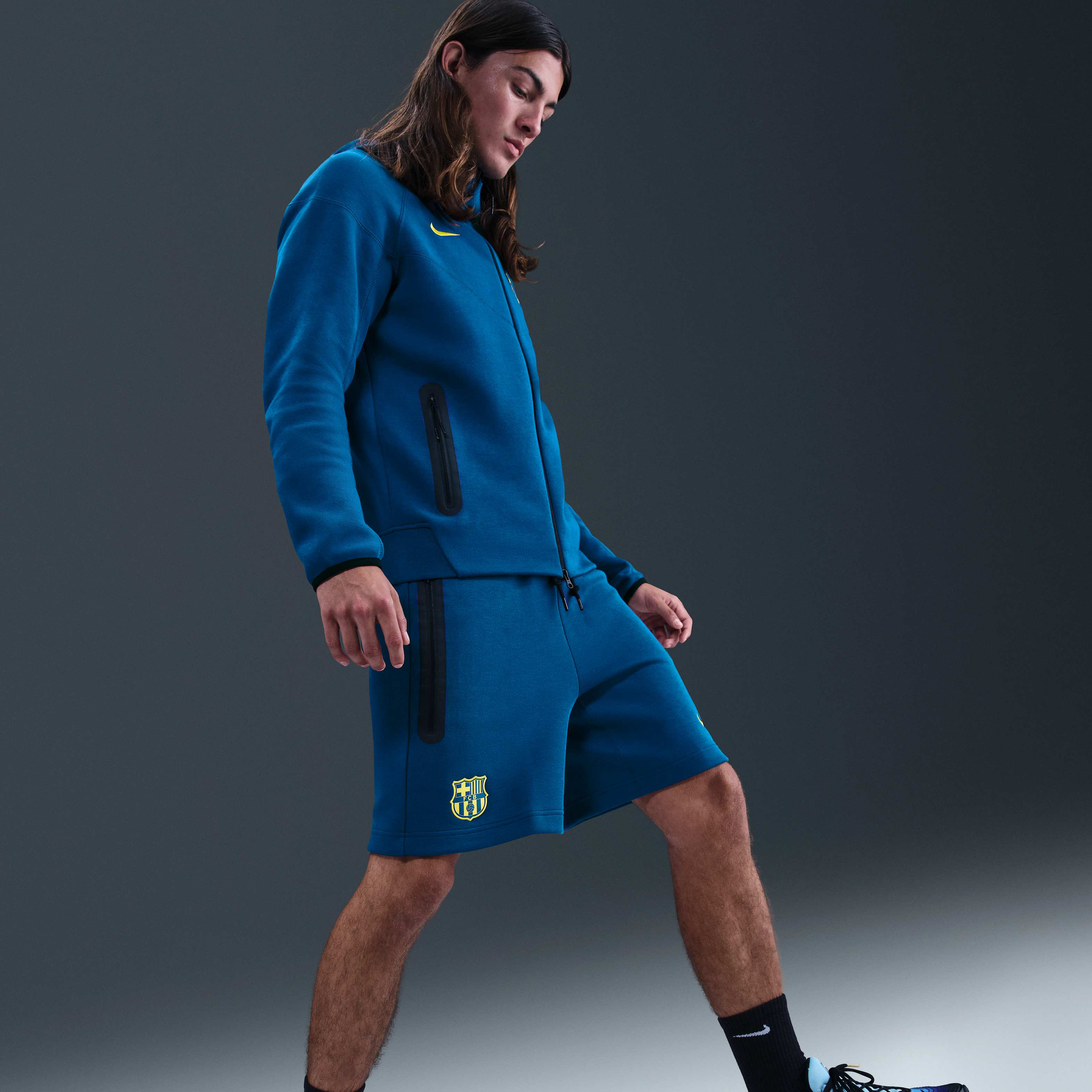 FC Barcelona Tech Fourth image number 4