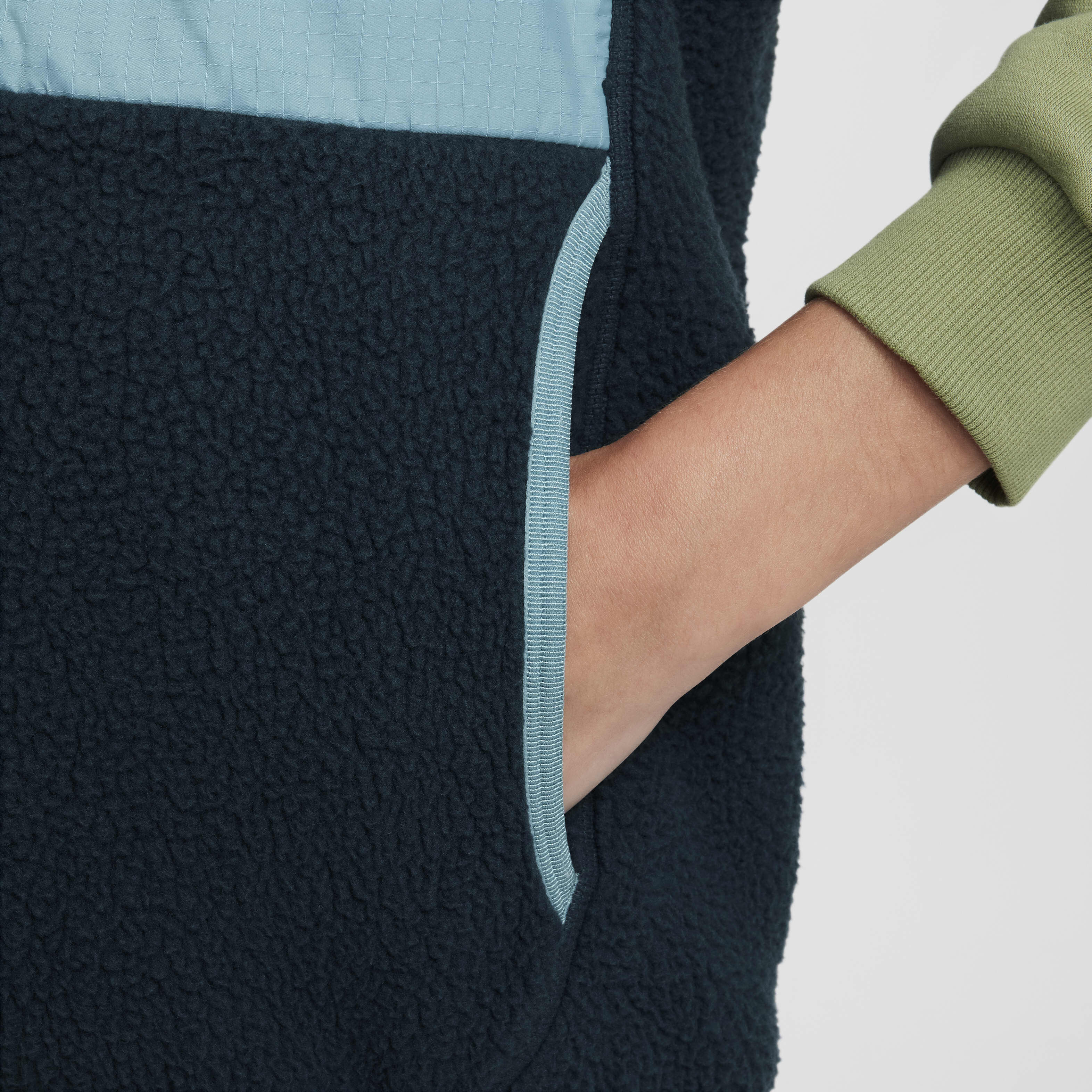 Nike ACG image number 5