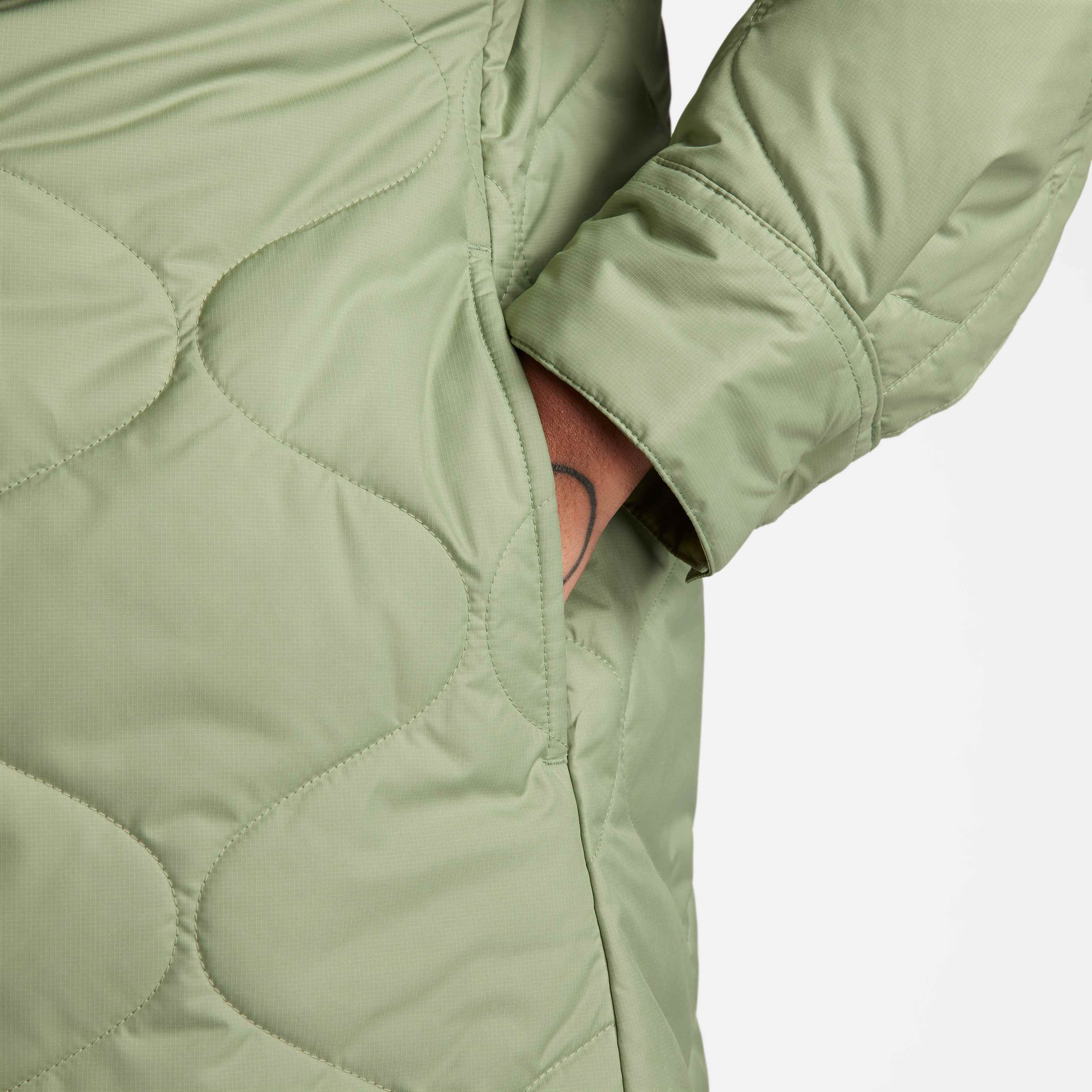 Nike Sportswear Essential image number 5