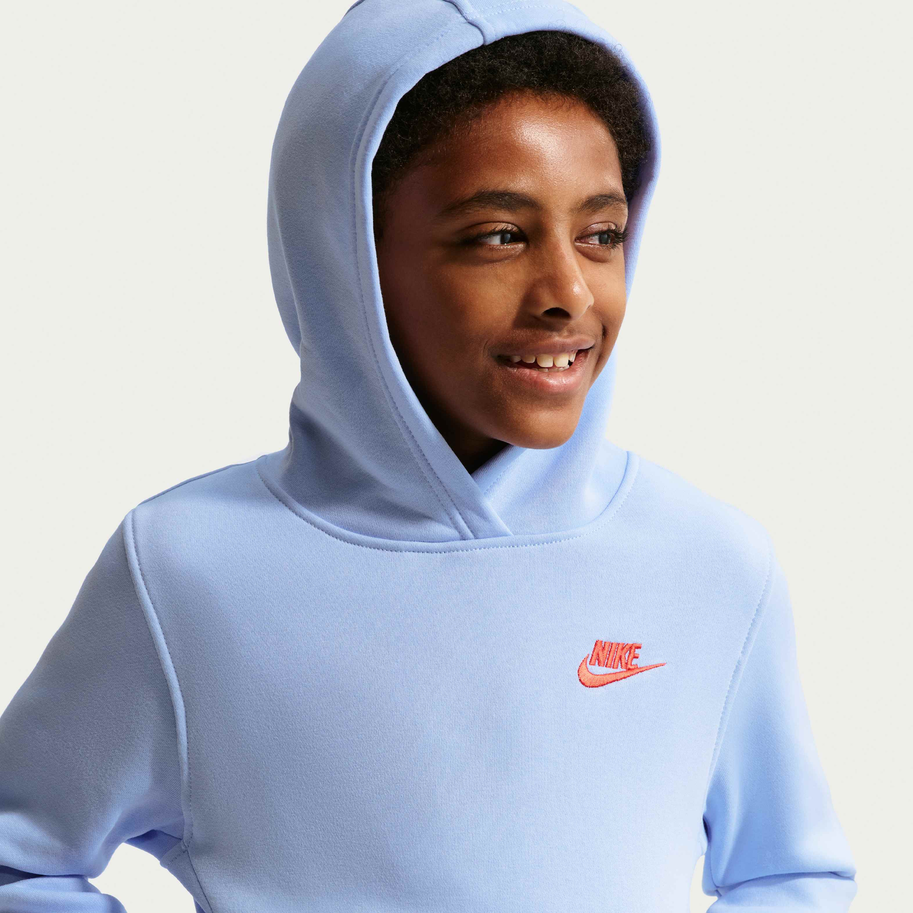 نايكي سبورتسوير كلوب فليس image number 2