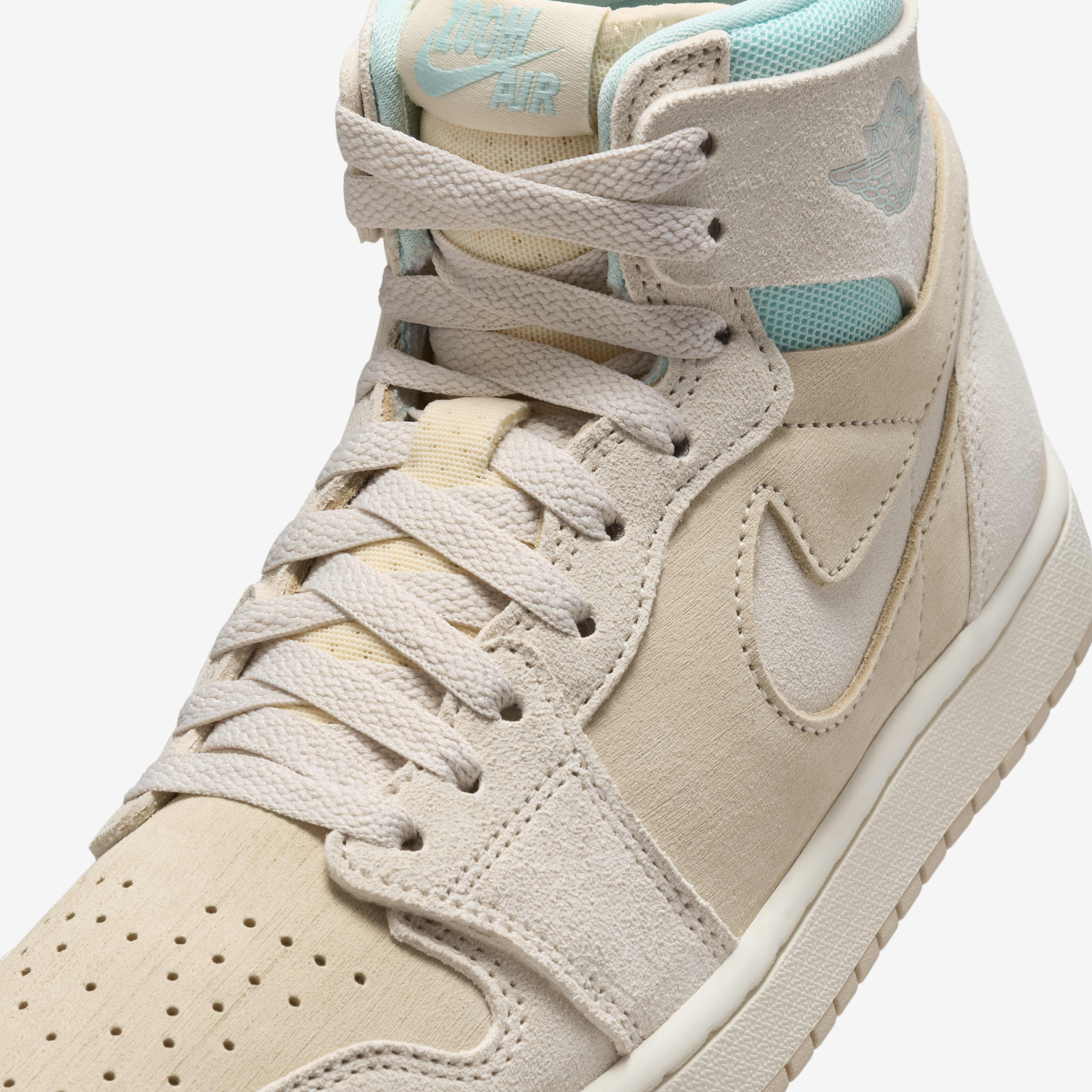 Buy Air Jordan 1 Air Zoom CMFT 2 Women s Shoes Nike Qatar Official