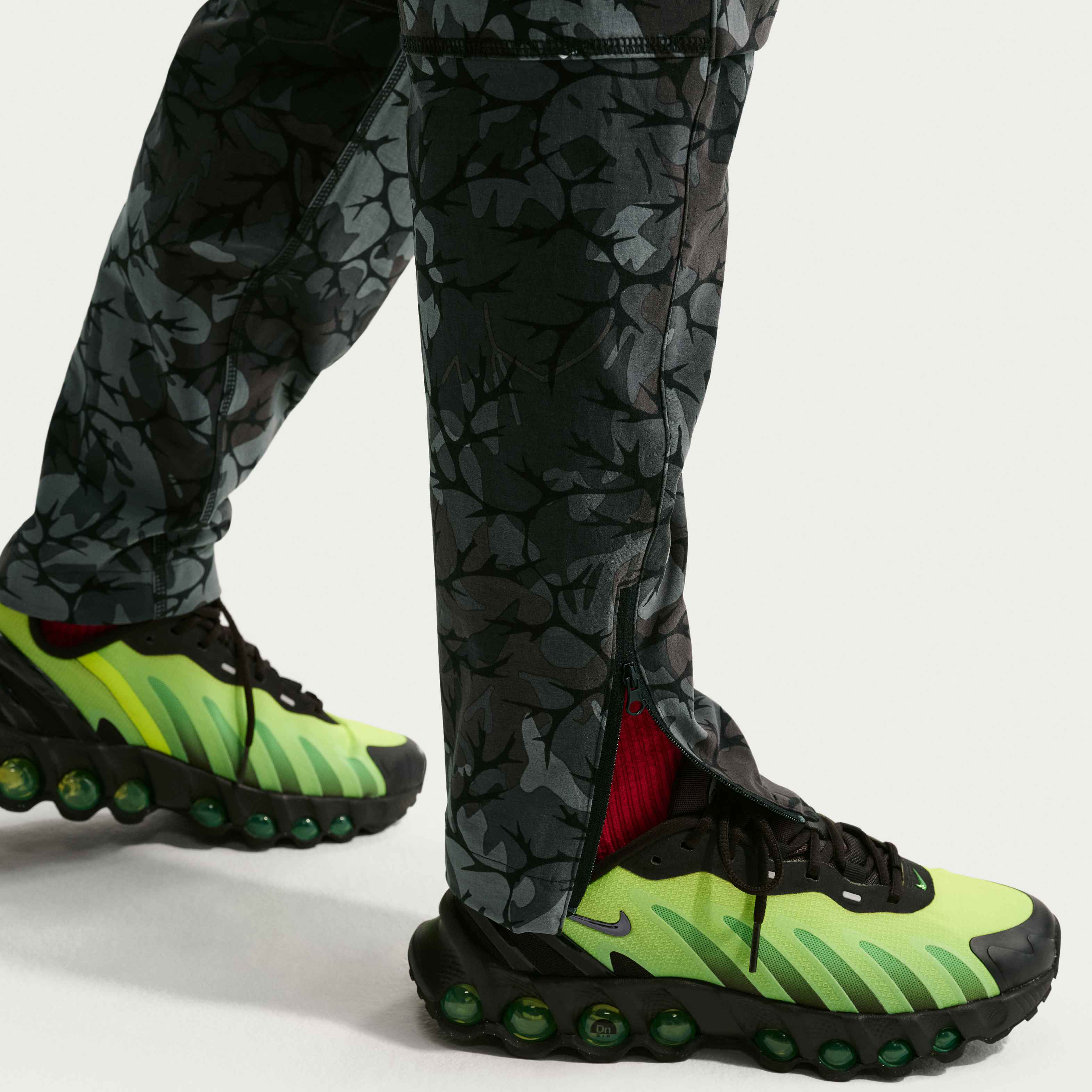 Nike Sportswear Tech Woven image number 6