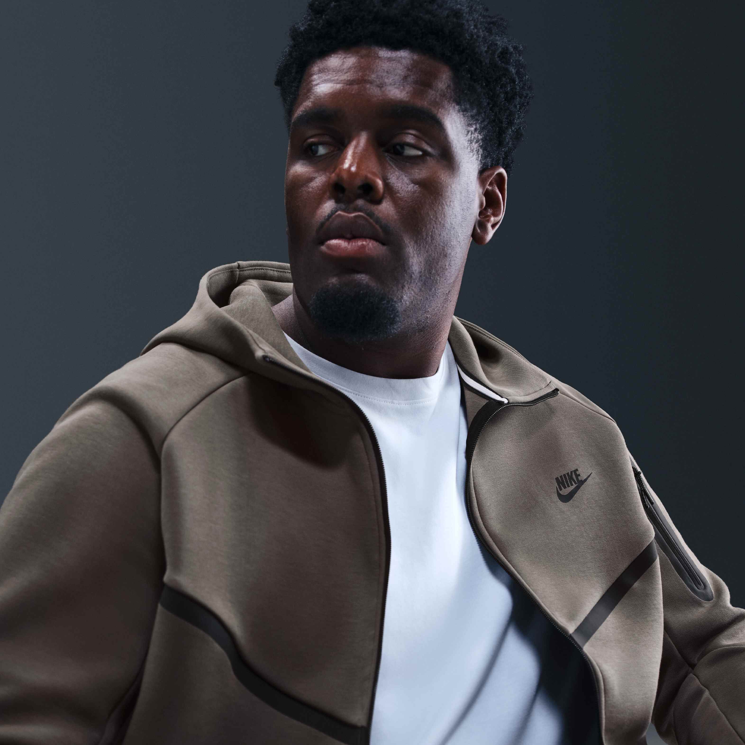 نايكي تك image number 7