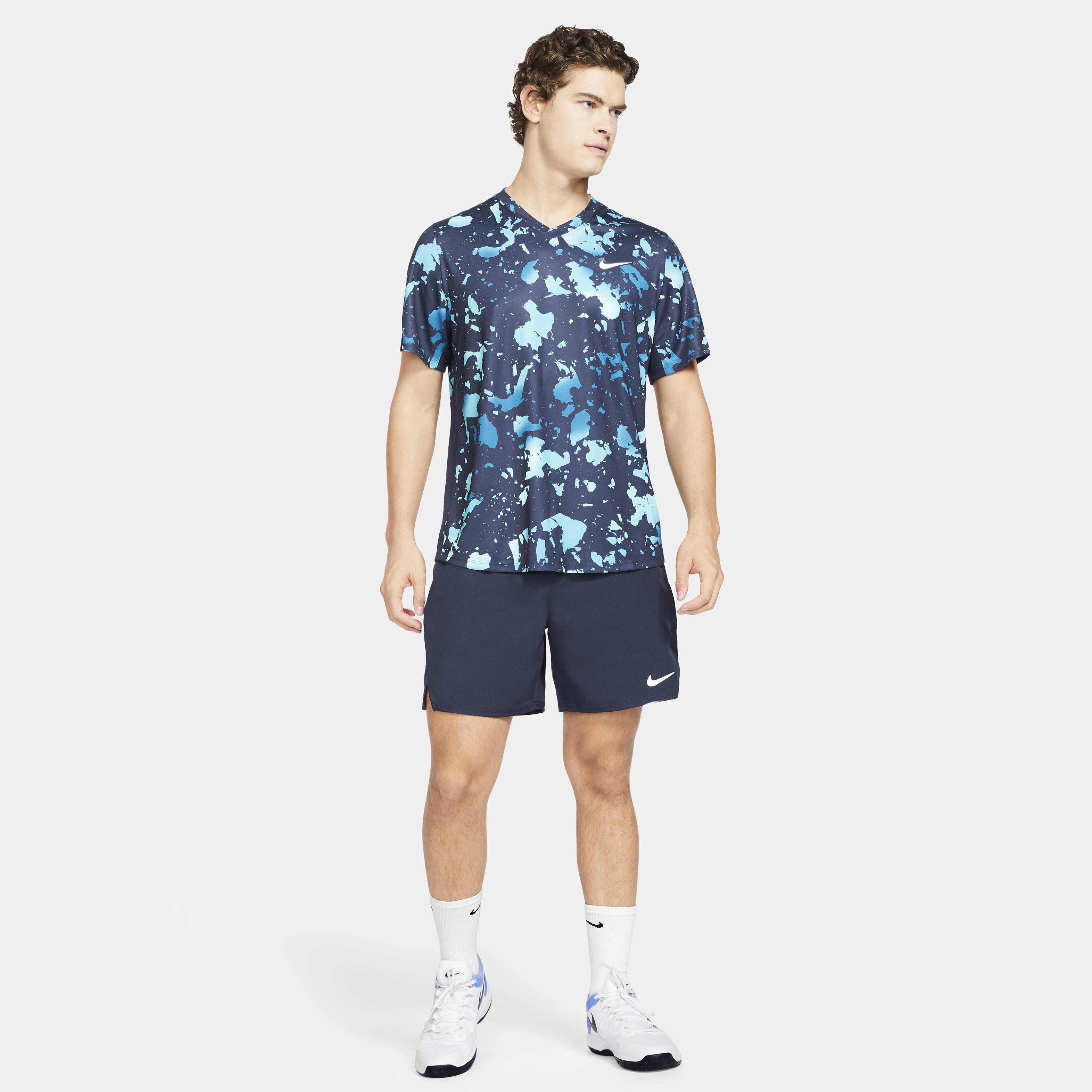 NikeCourt Dri-FIT Victory image number 6