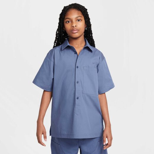 كساء-نايكي, نايكي سبورتسوير ميترو جراوند, تيشيرت بأكمام قصيرة للأطفال الكبار