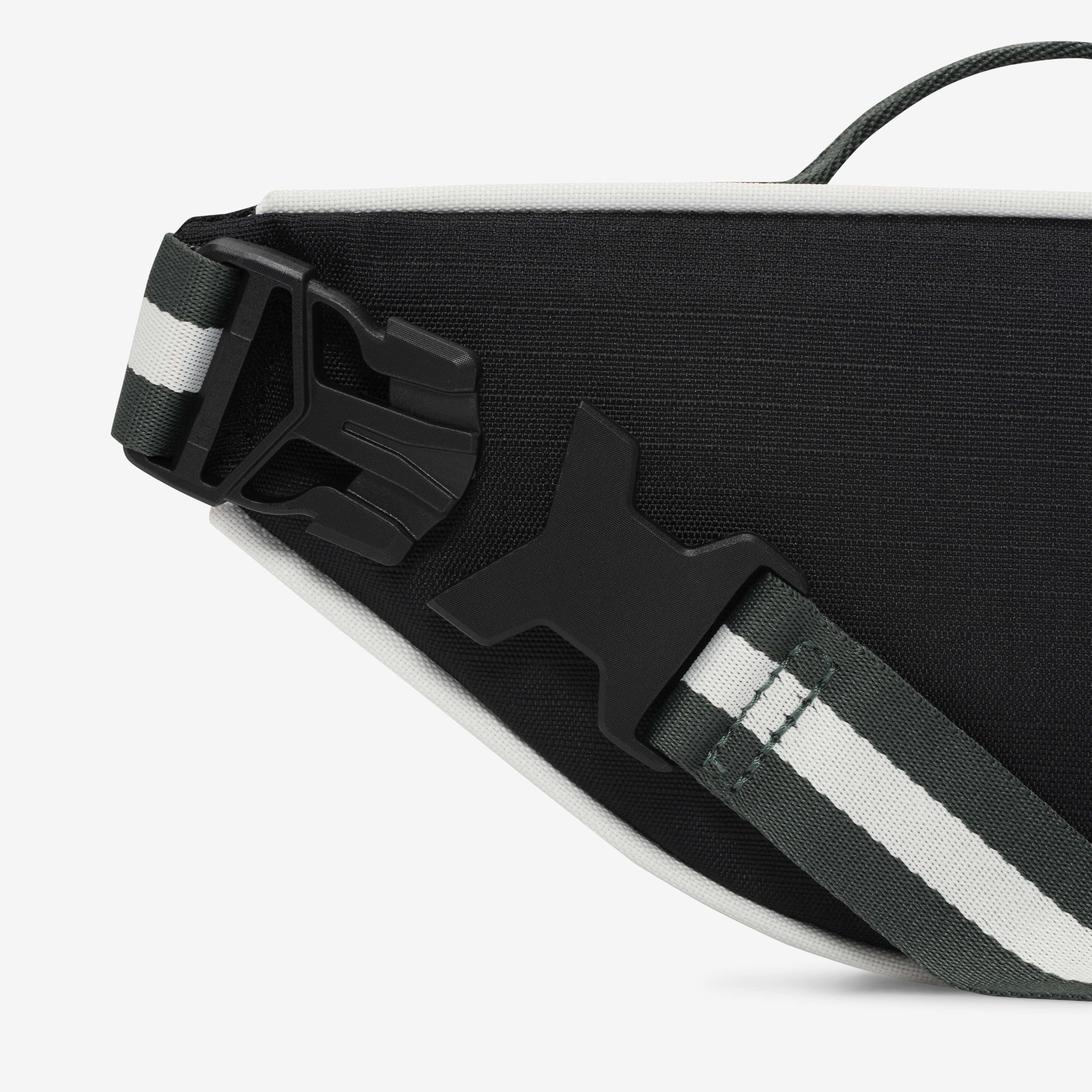 Nike Heritage image number 5