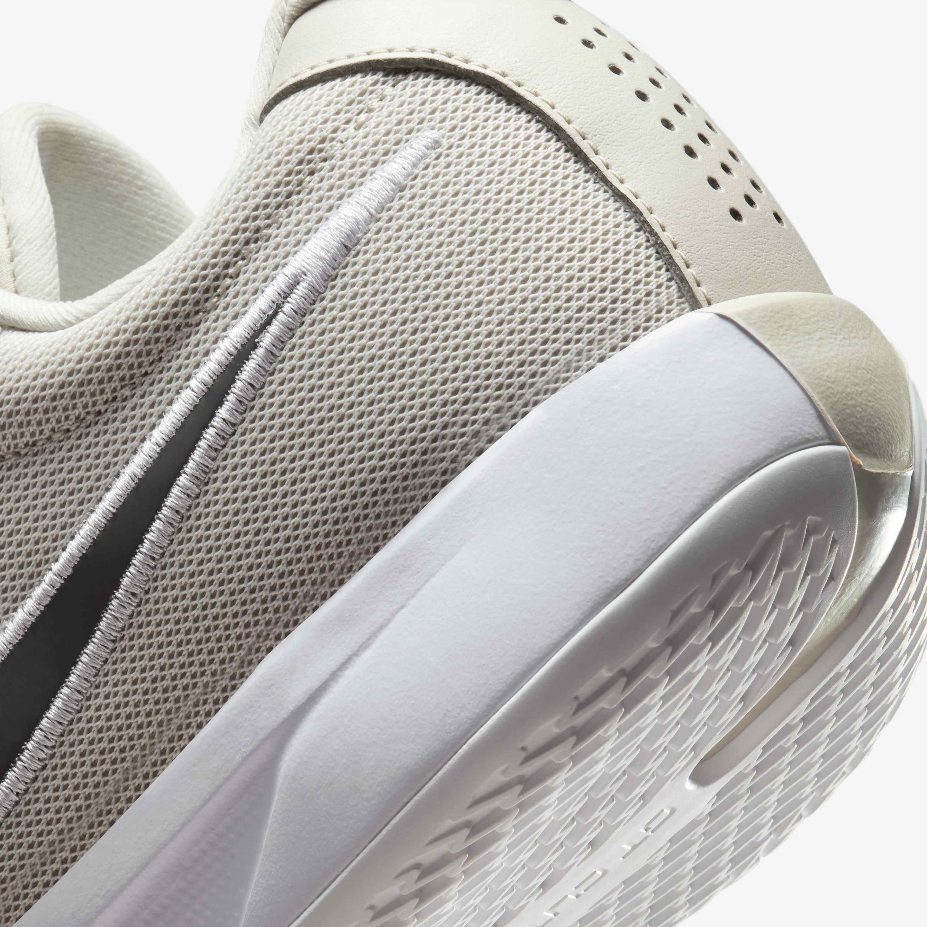 Nike G.T. Cut Academy image number 7