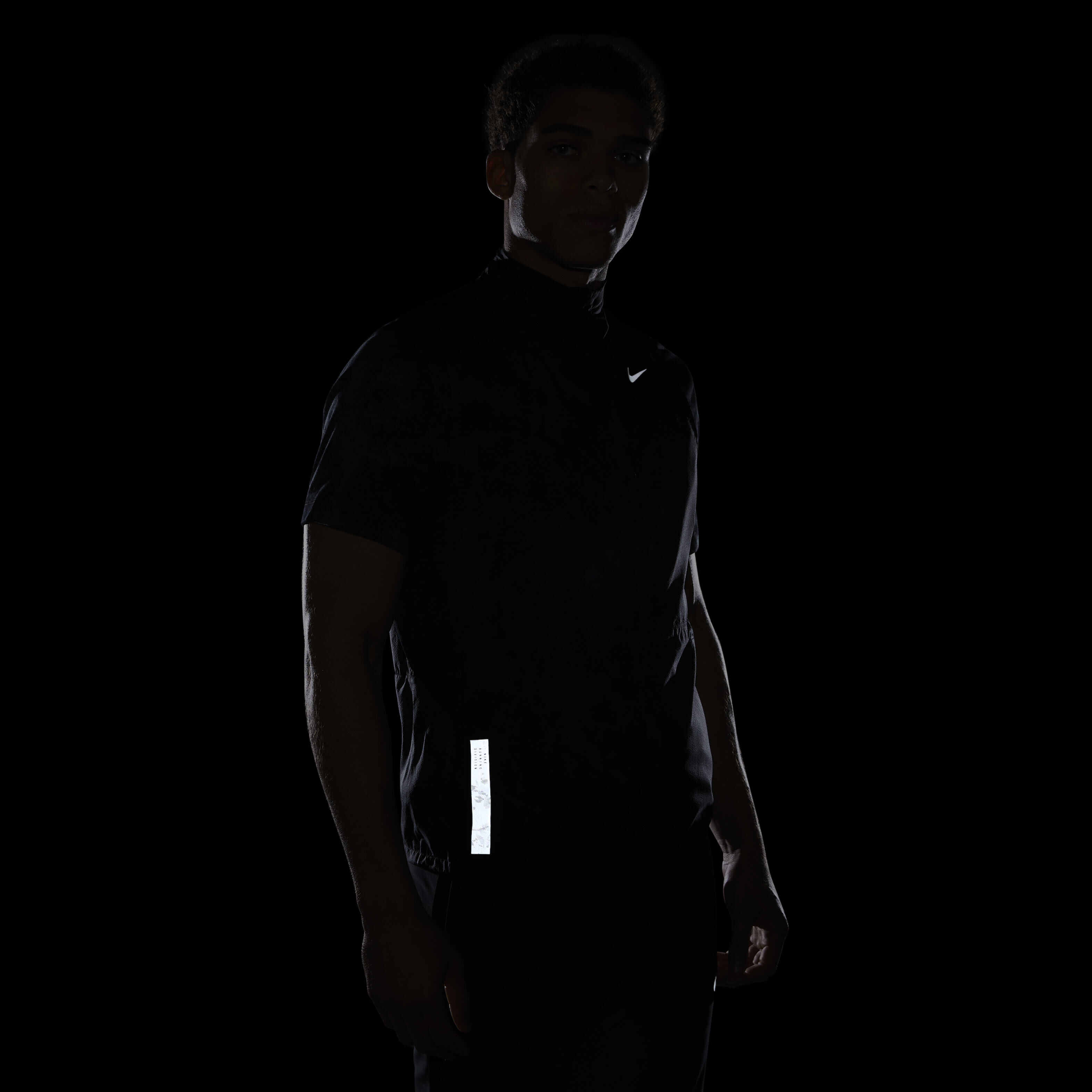 Nike Repel Run Division image number 9