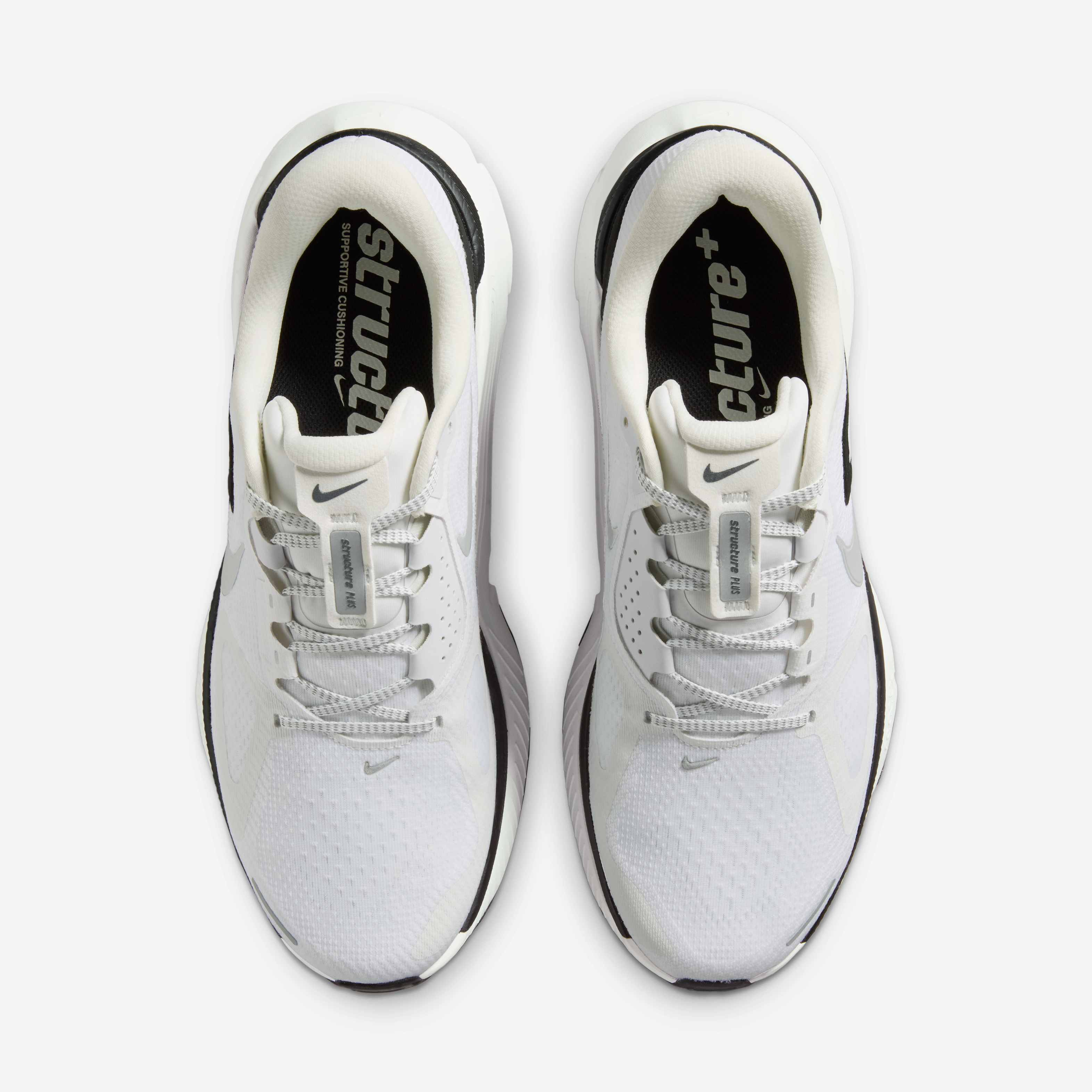 Nike Structure Plus image number 3