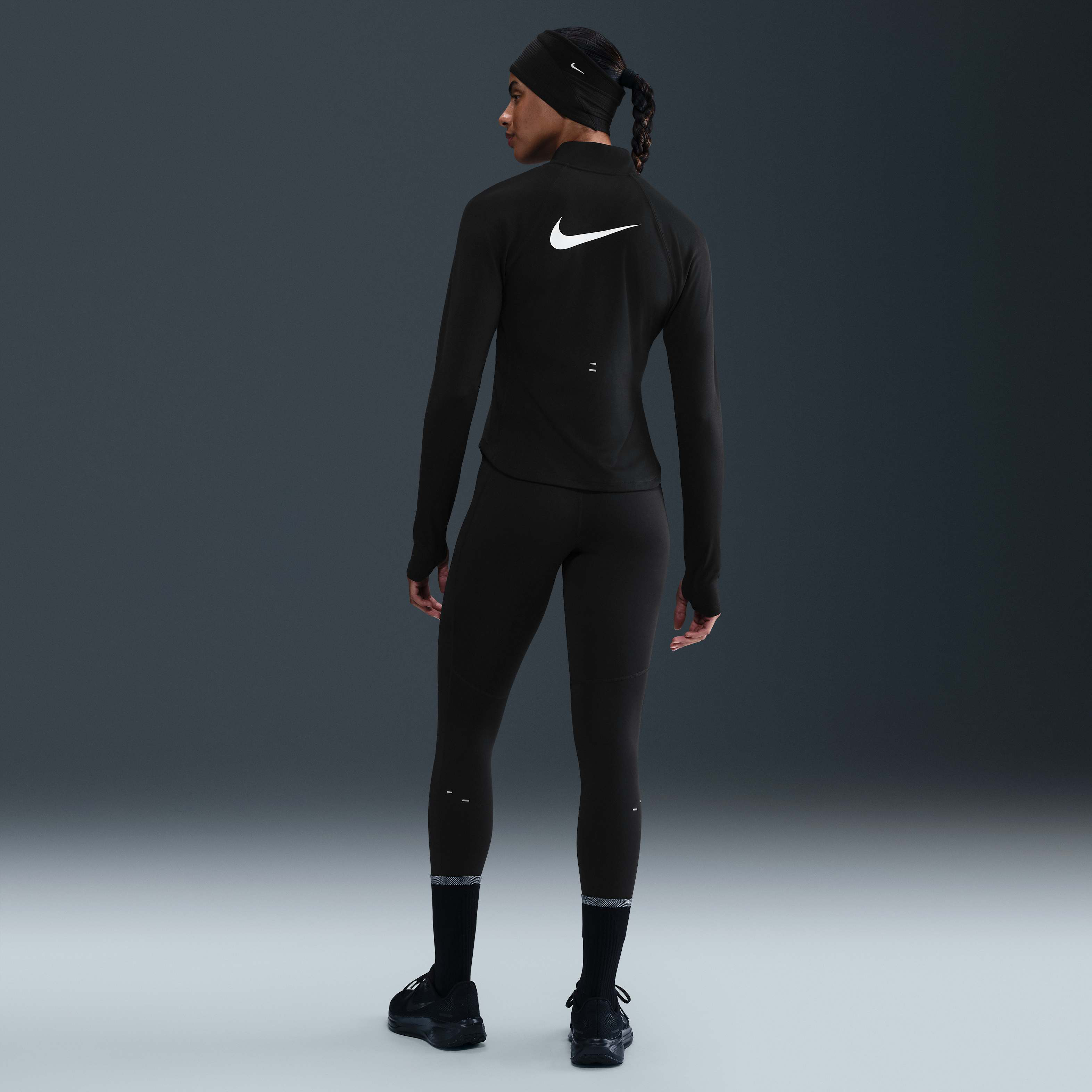 Nike Tempo Swoosh Run image number 4