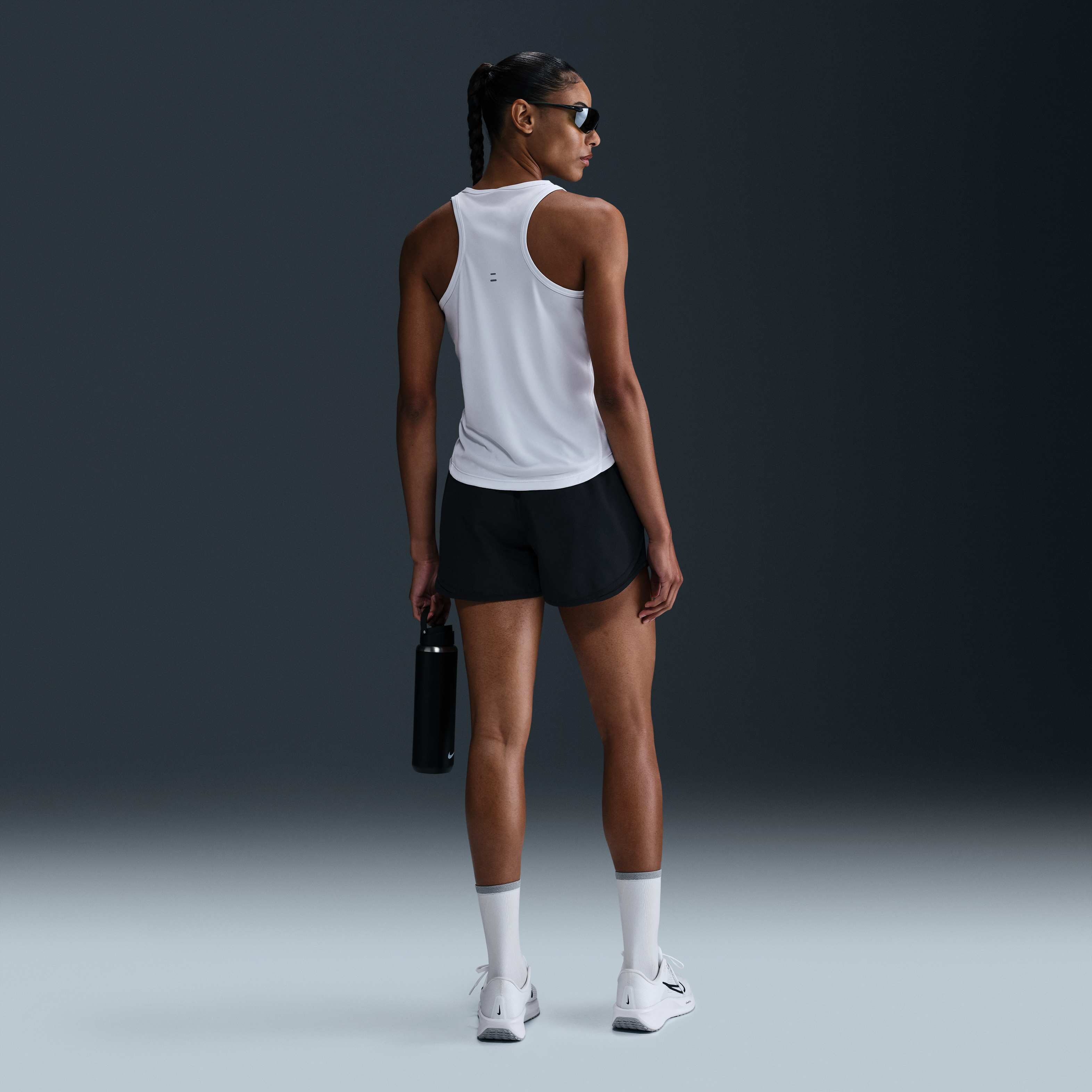 Nike Tempo image number 4