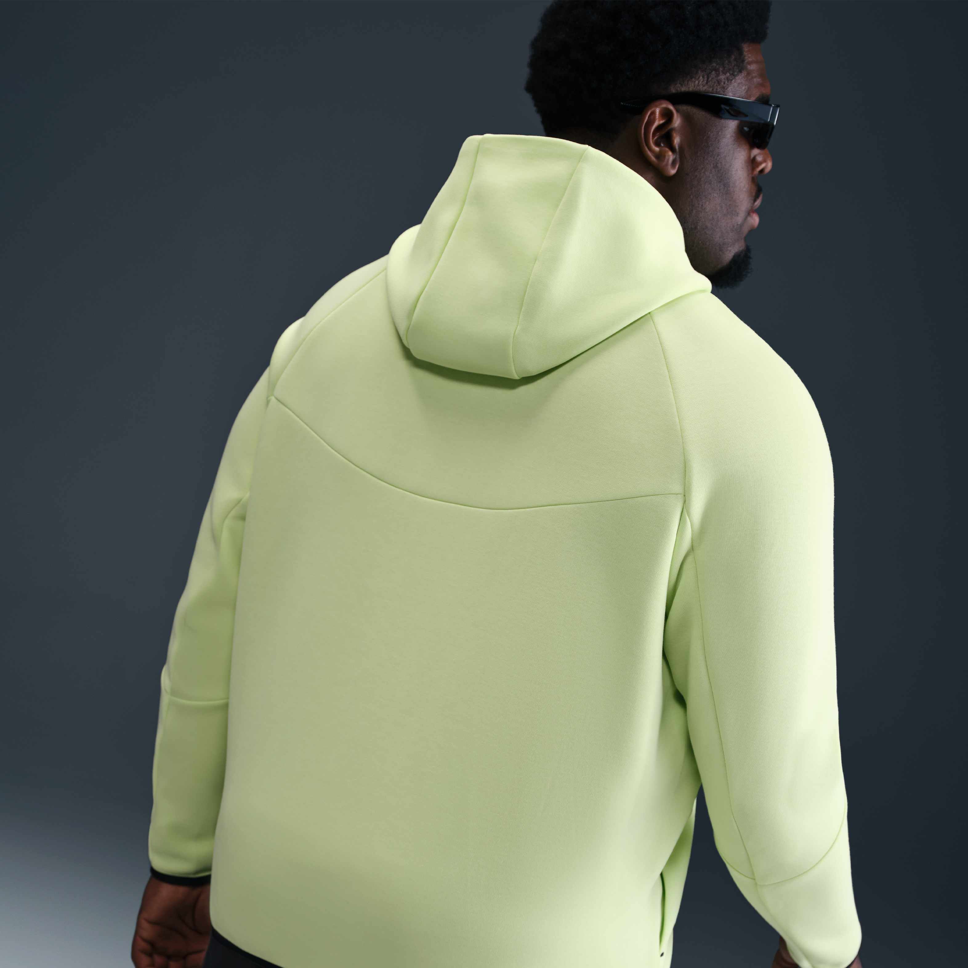 Nike Tech image number 13