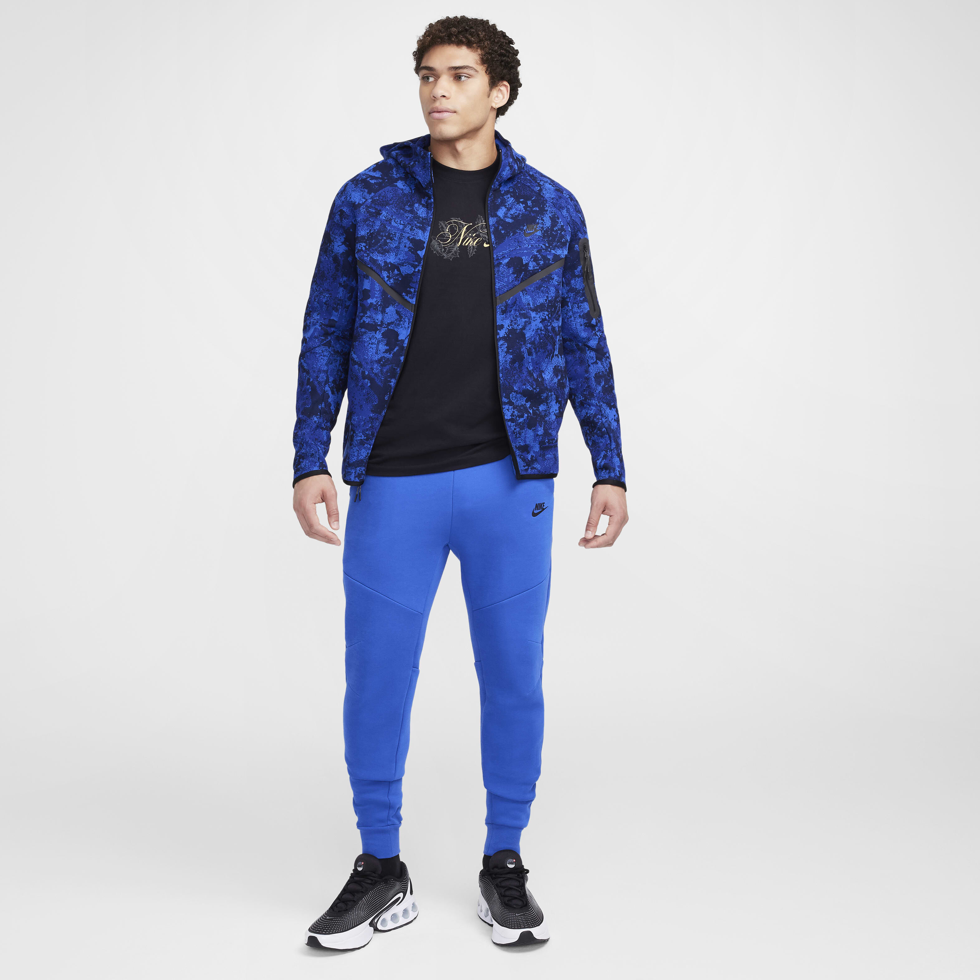 Buy Nike Tech Men s Fleece Joggers Nike Qatar Official