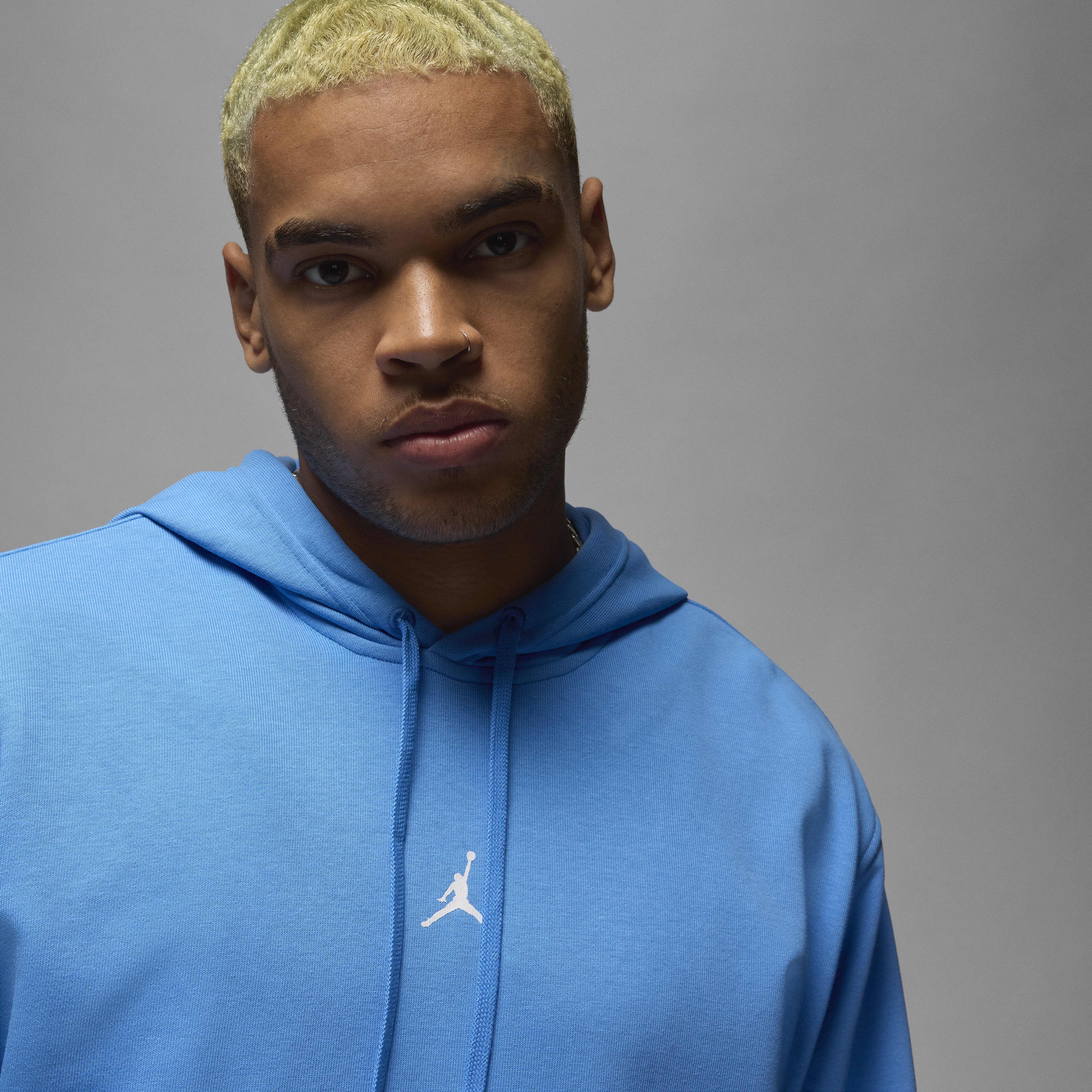 Jordan Sport Crossover image number 2