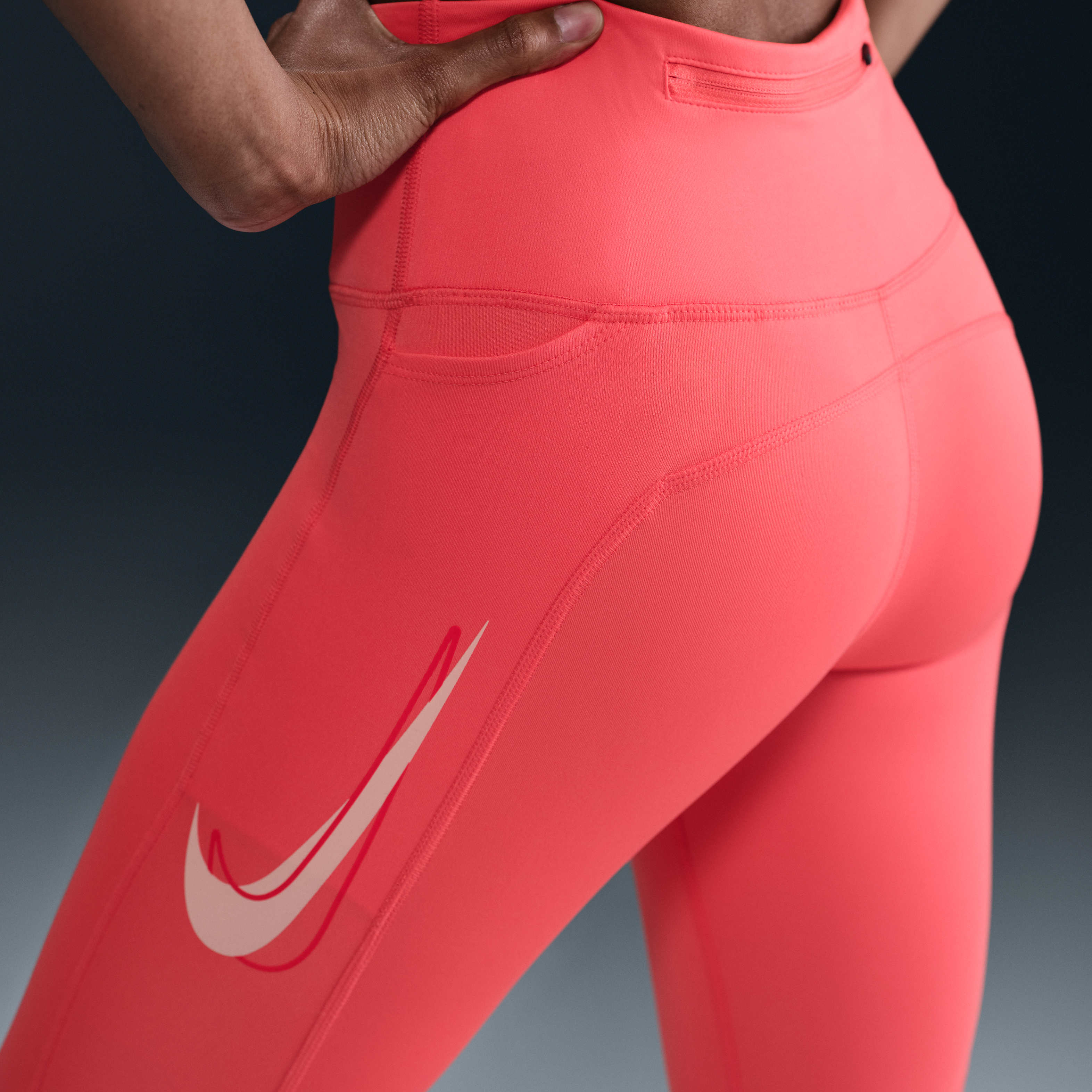 نايكي فاست image number 2