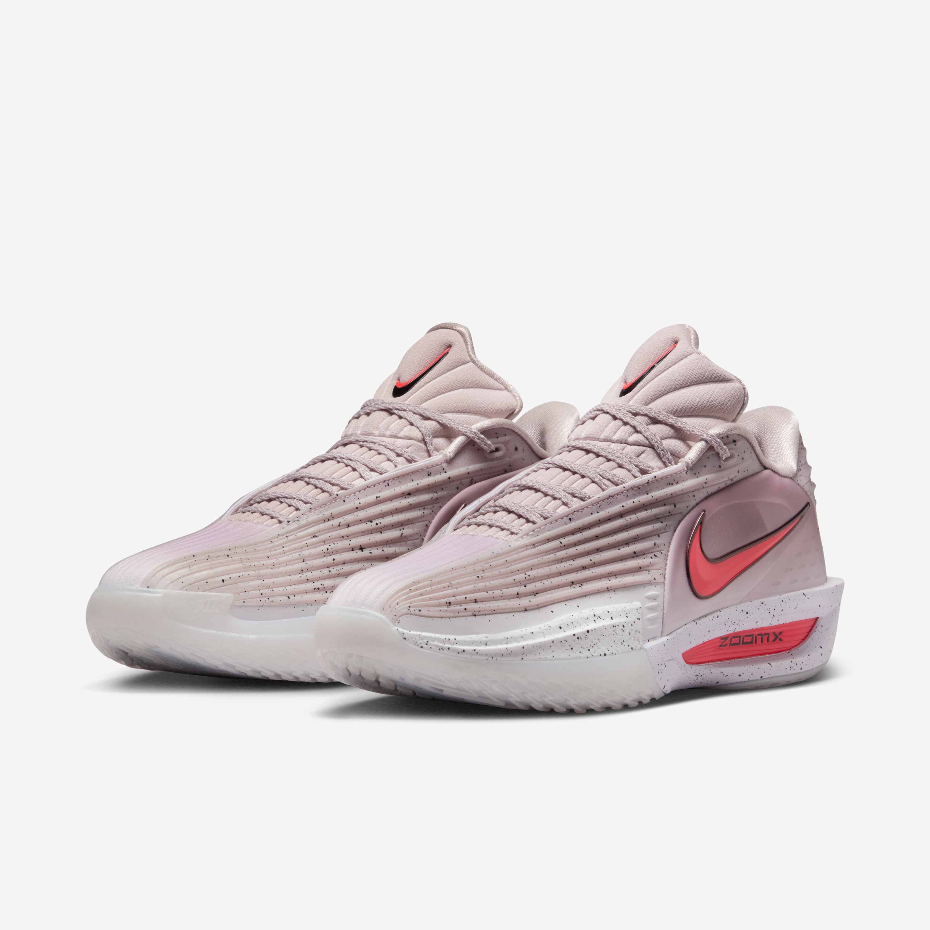 ほぼ新品Nike GT Cut 3 Turbo Nike G.T. Cut 3 Turbo Basketball Shoes. Nike FI