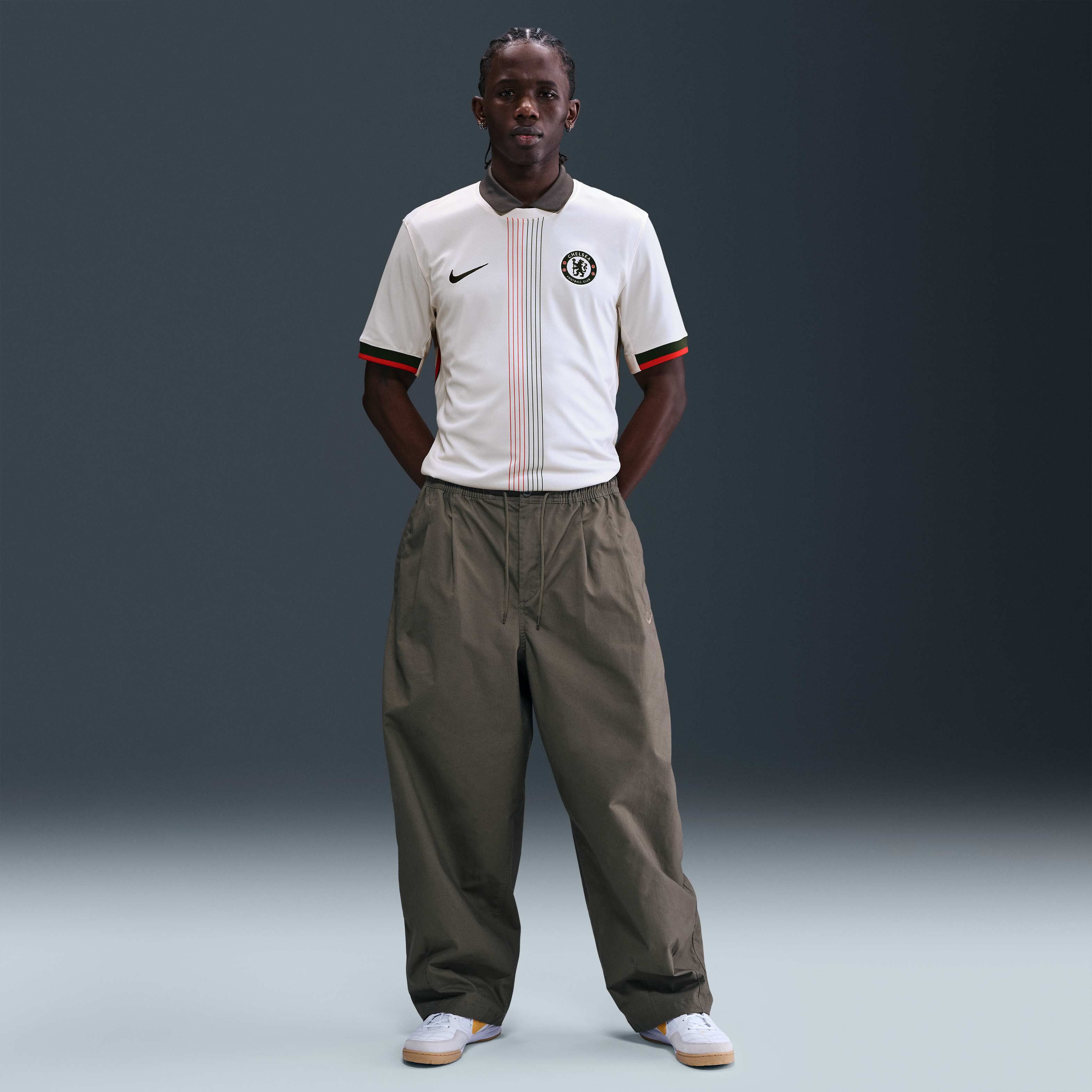 Chelsea F.C. 2025/26 Stadium Away image number 3
