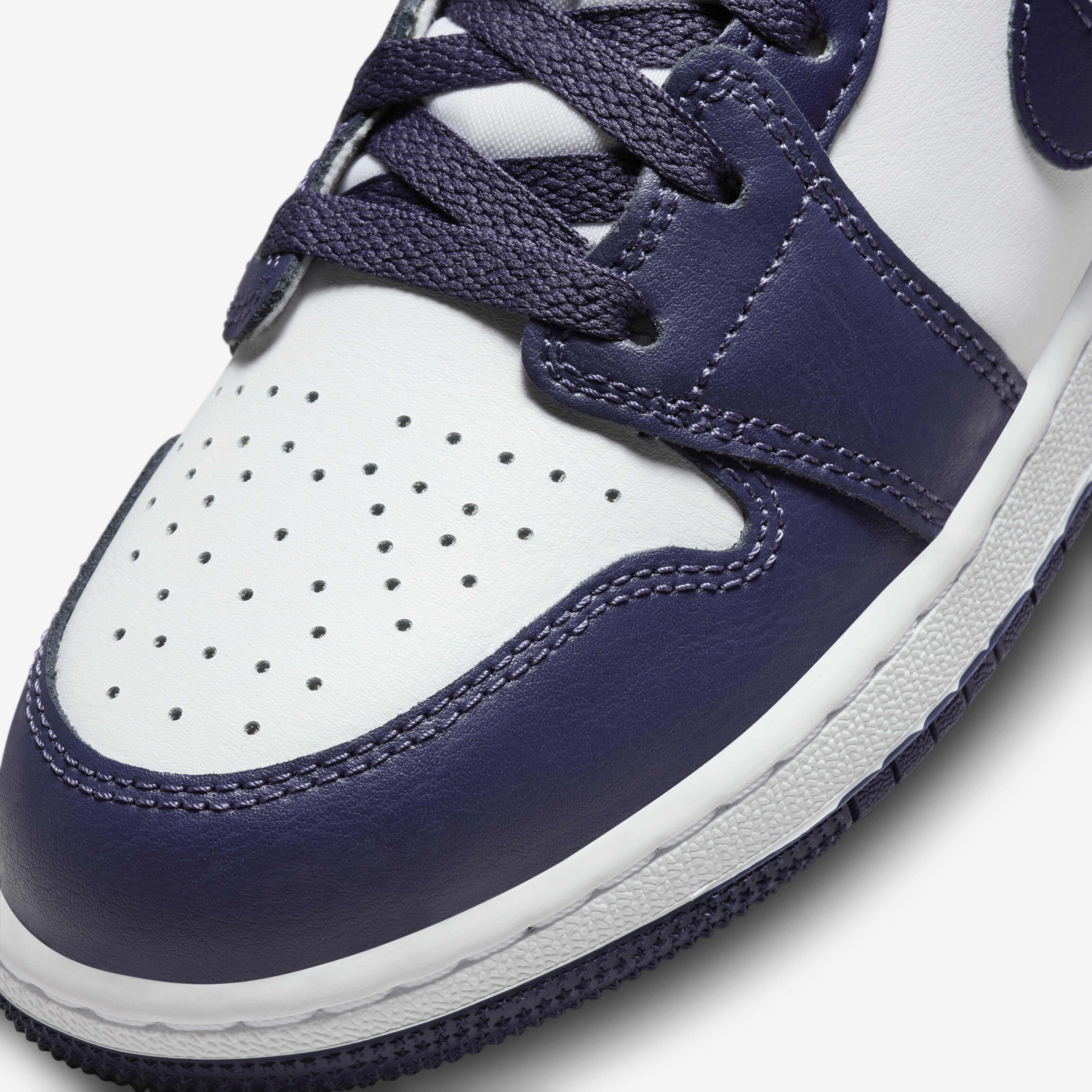 اير جوردن 1 ميد image number 6