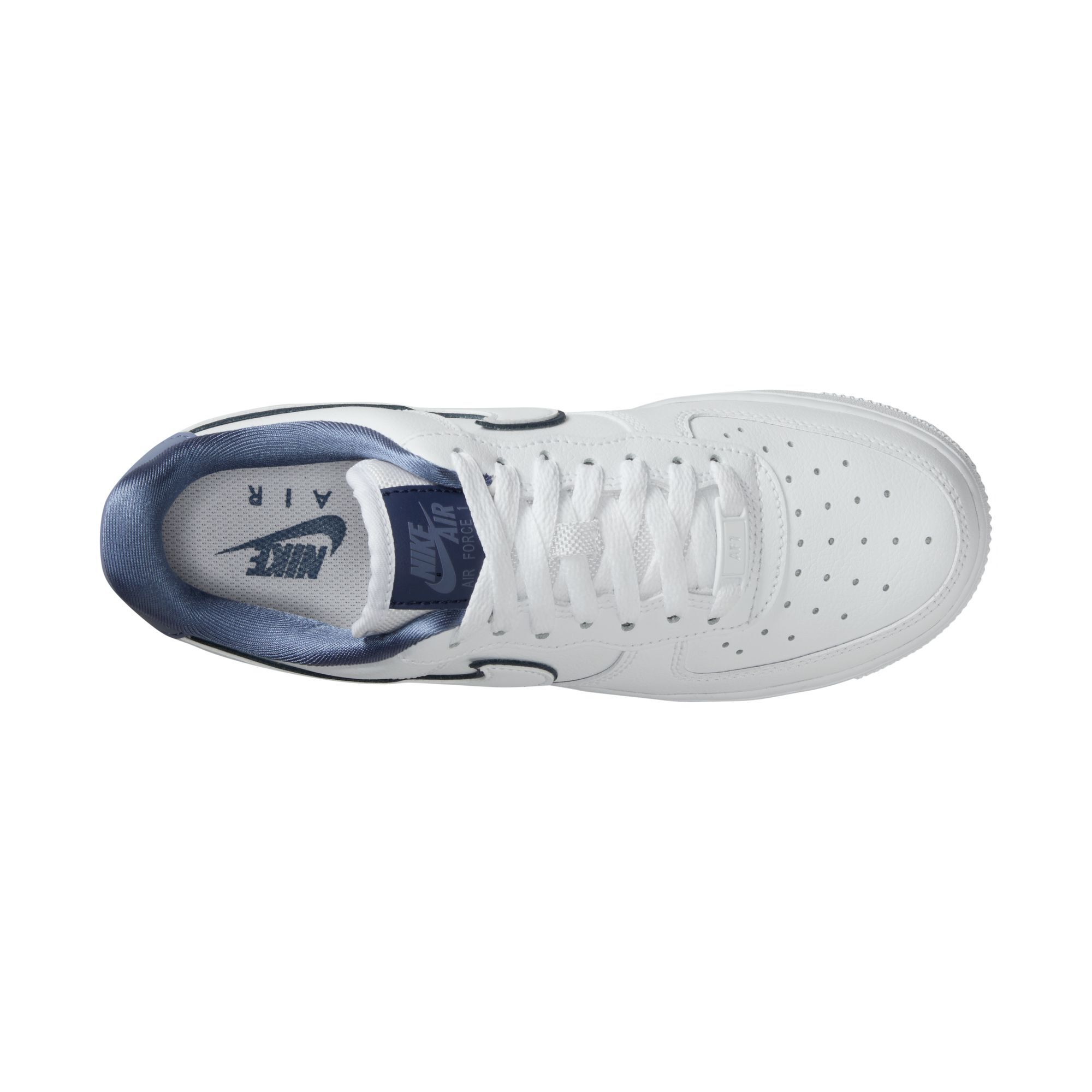 نايكي اير فورس 1 '07 ايسنشال image number 7