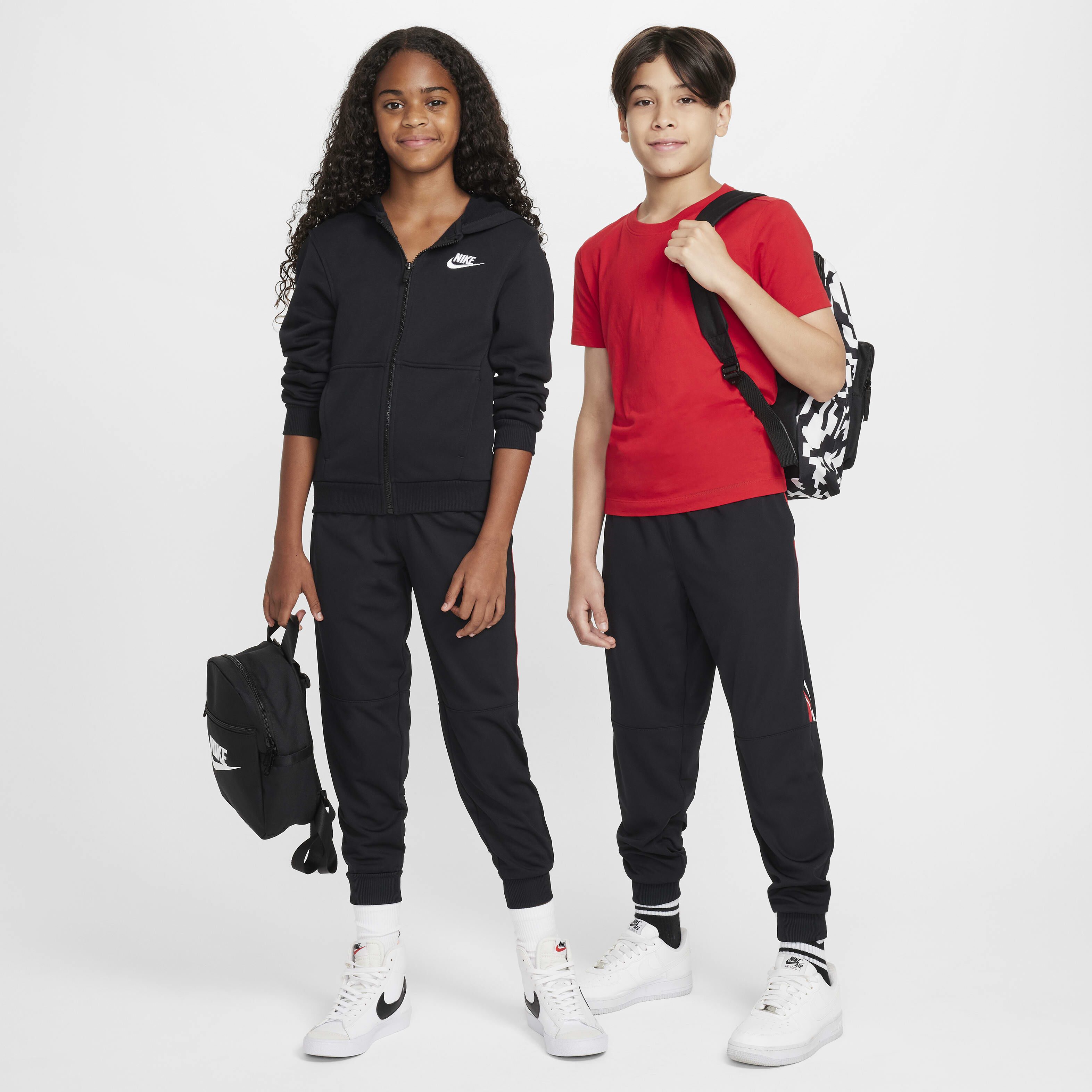 Nike Sportswear Club image number 5