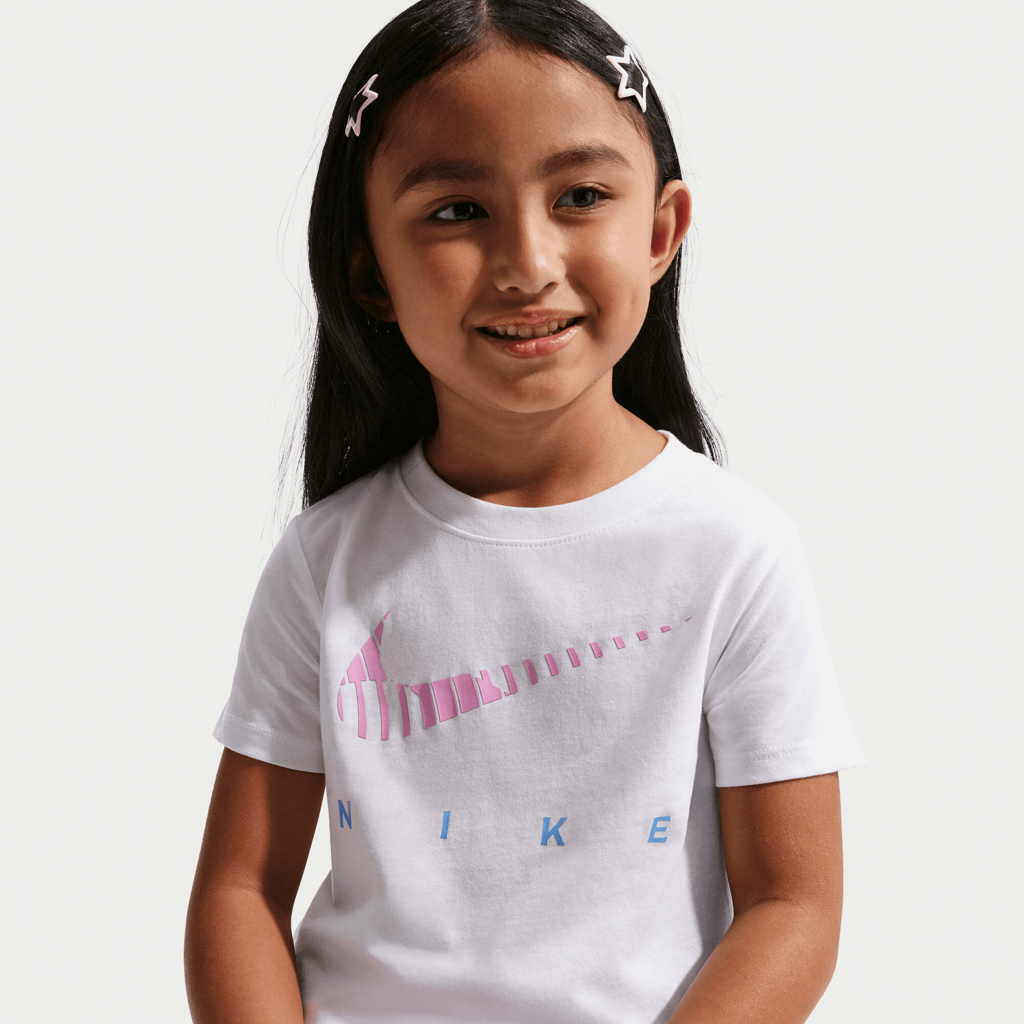 Nike Essentials image number 4