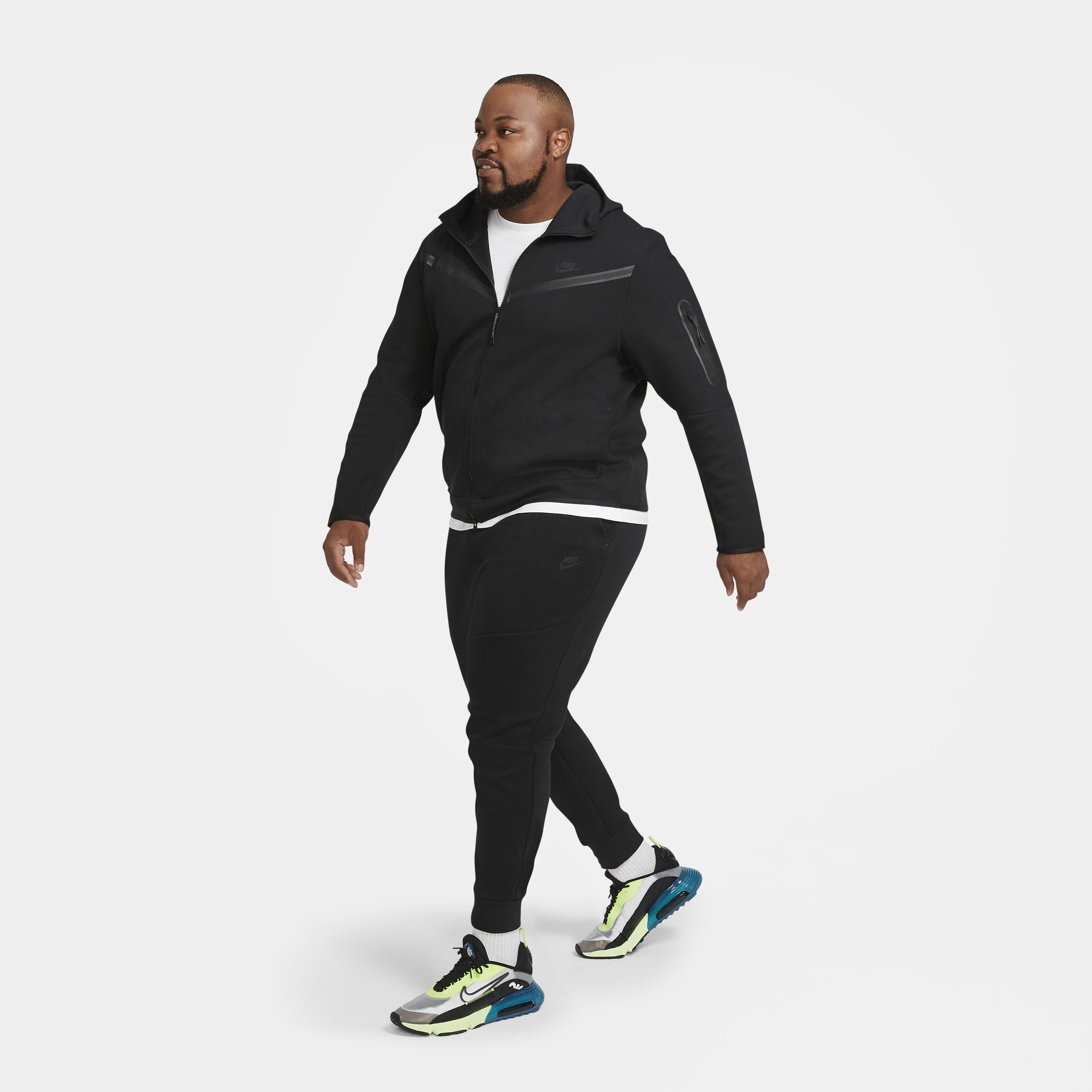 نايكي سبورتسوير تَك فليس image number 9