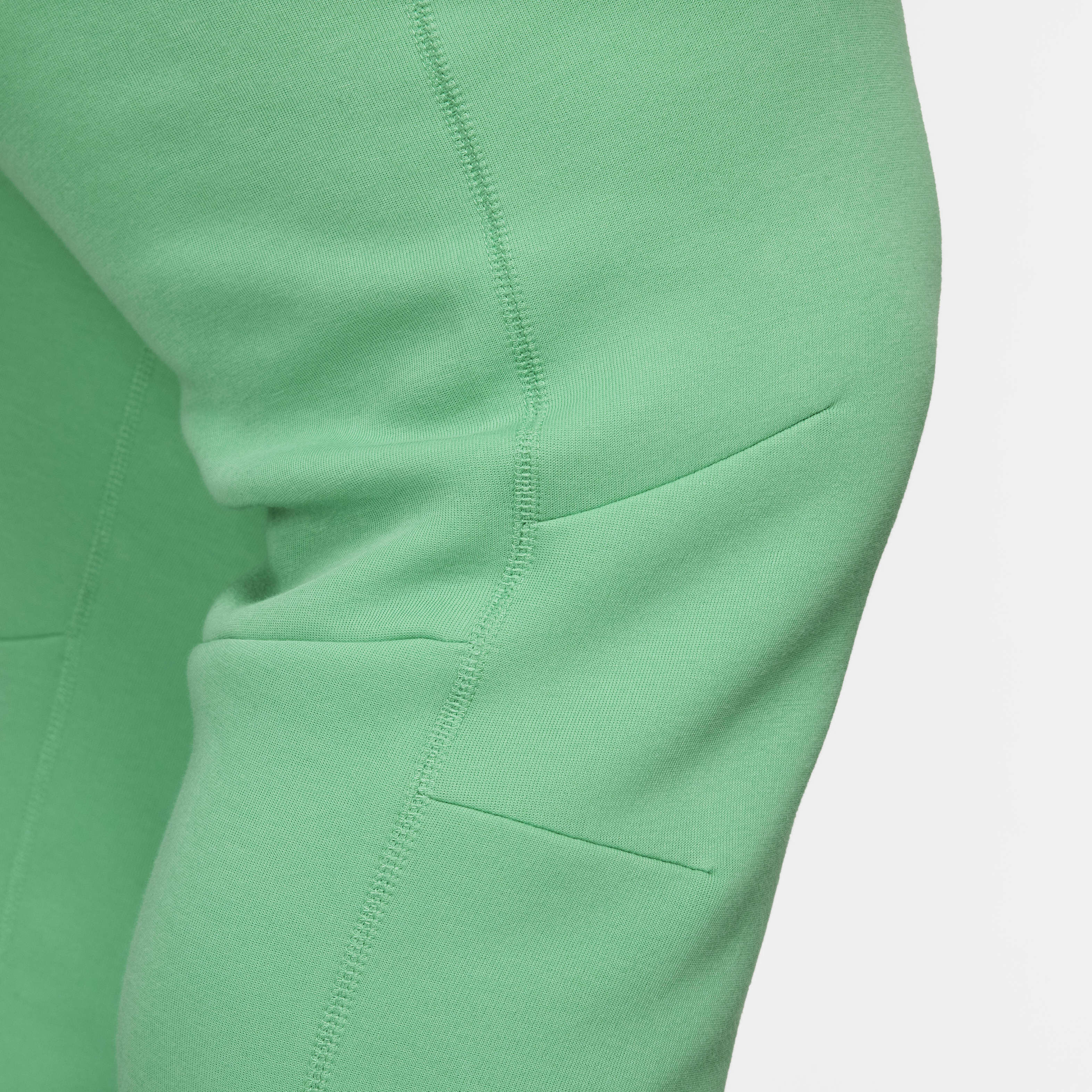 Nike Sportswear Tech Fleece image number 15