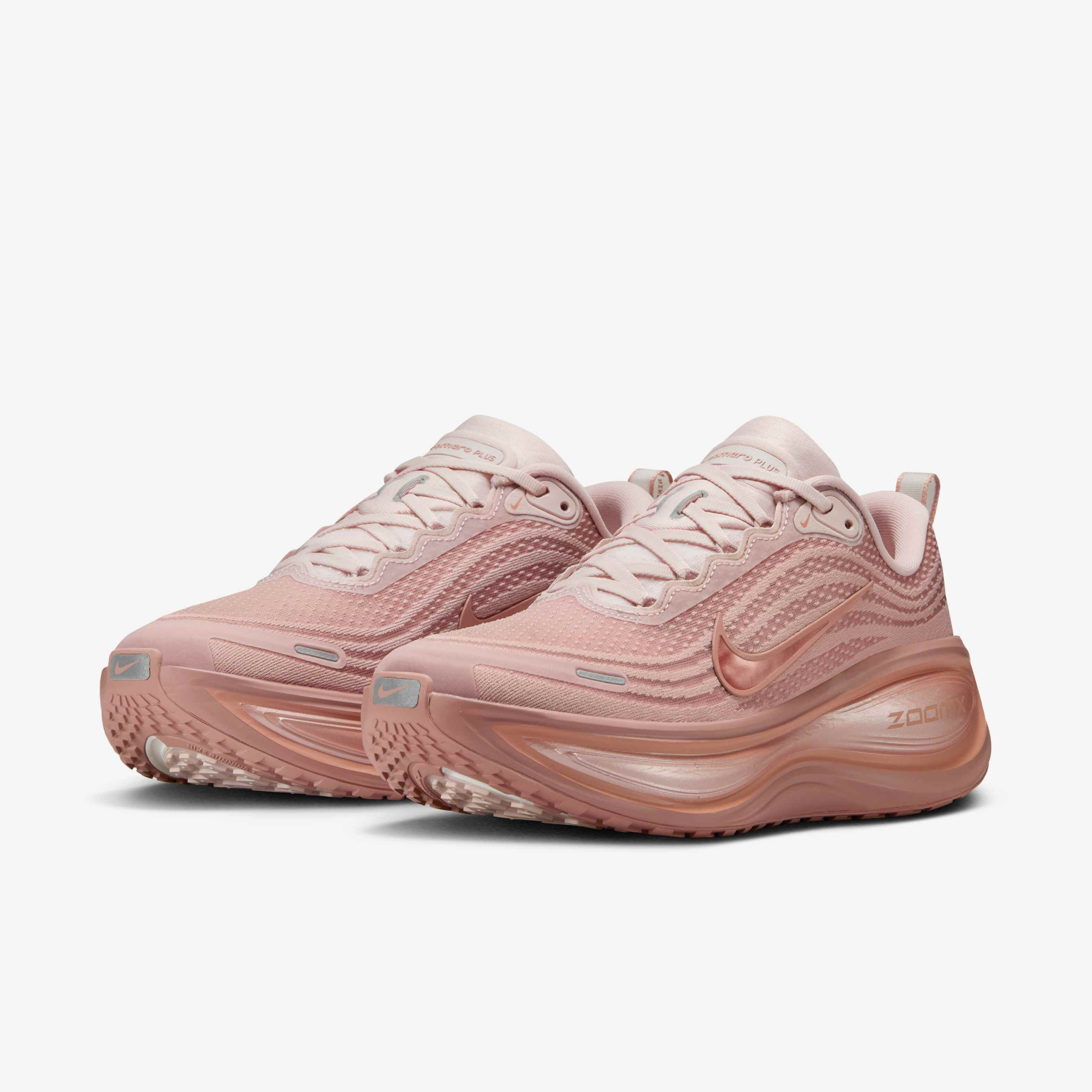 Nike Vomero Plus image number 4