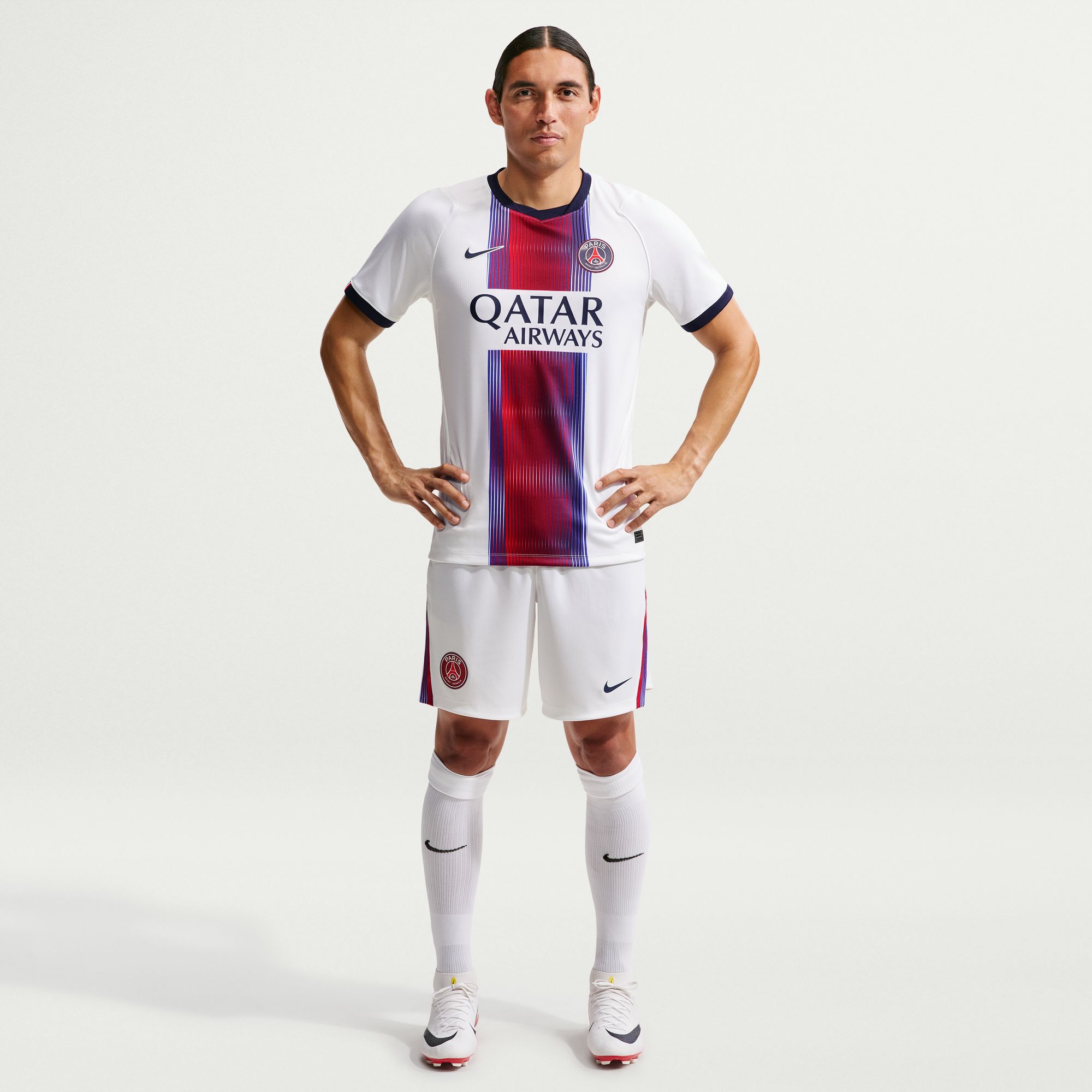 Paris Saint-Germain 2026/27 Stadium Away image number 0