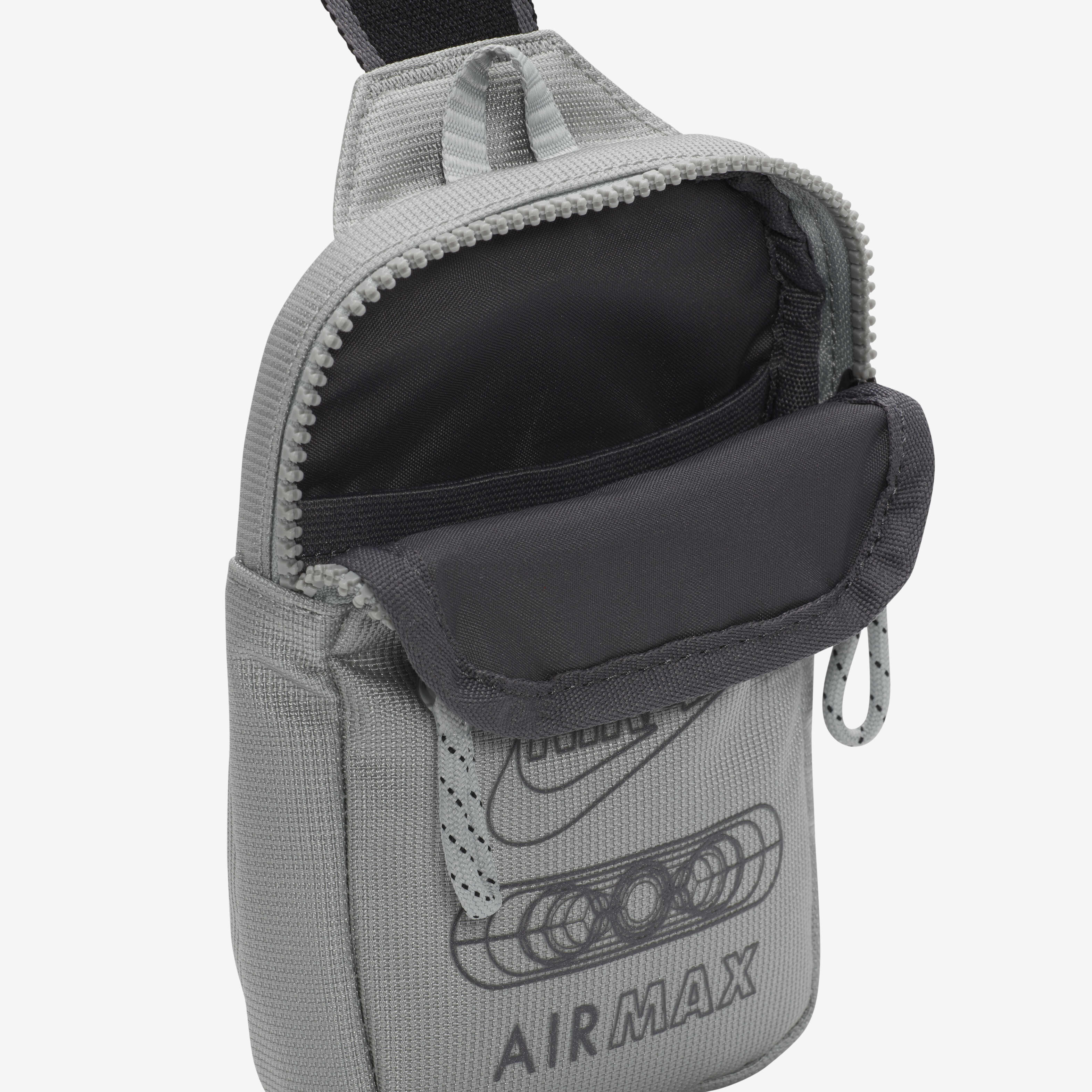 Nike Sportswear Essentials image number 4