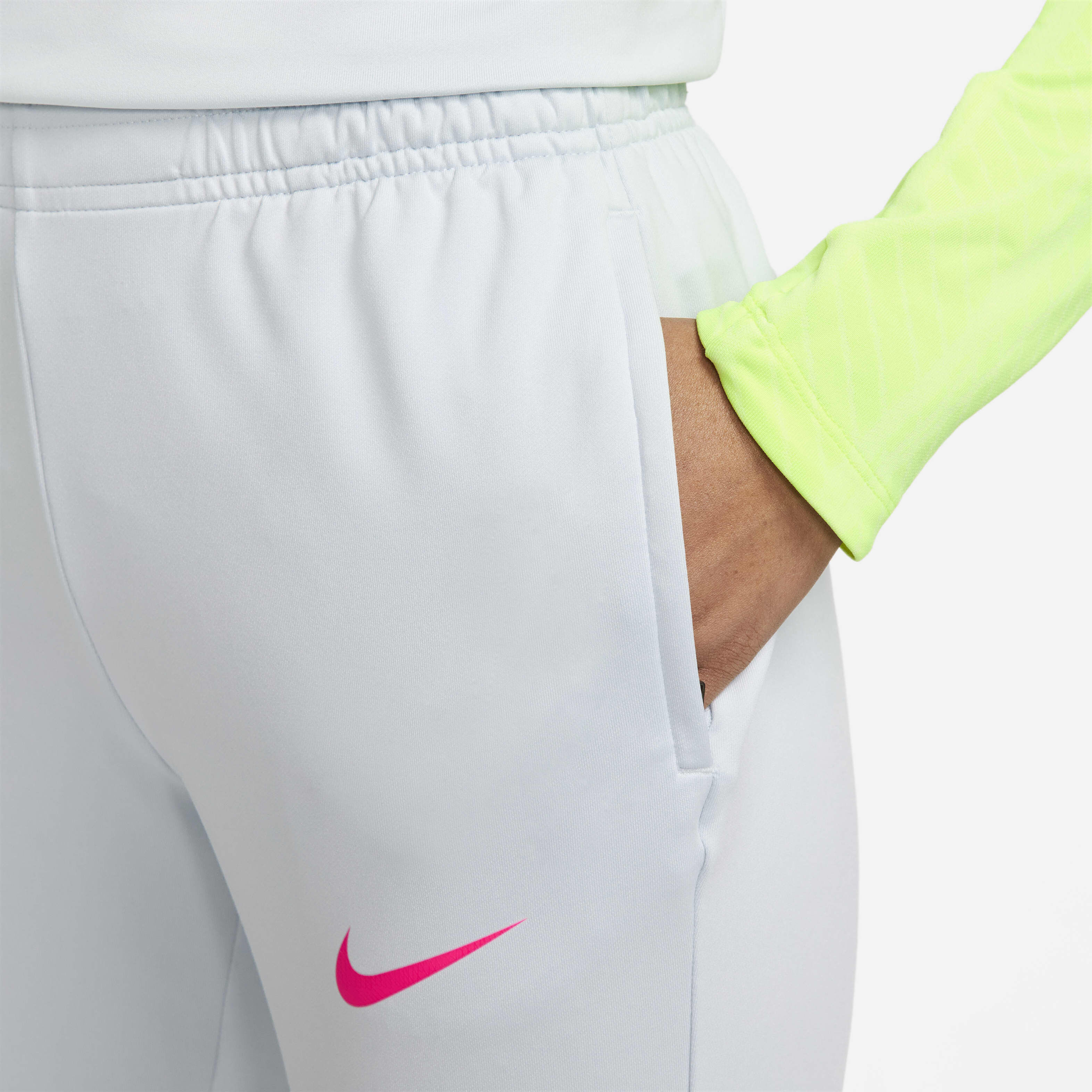 Nike Dri-FIT Strike image number 2