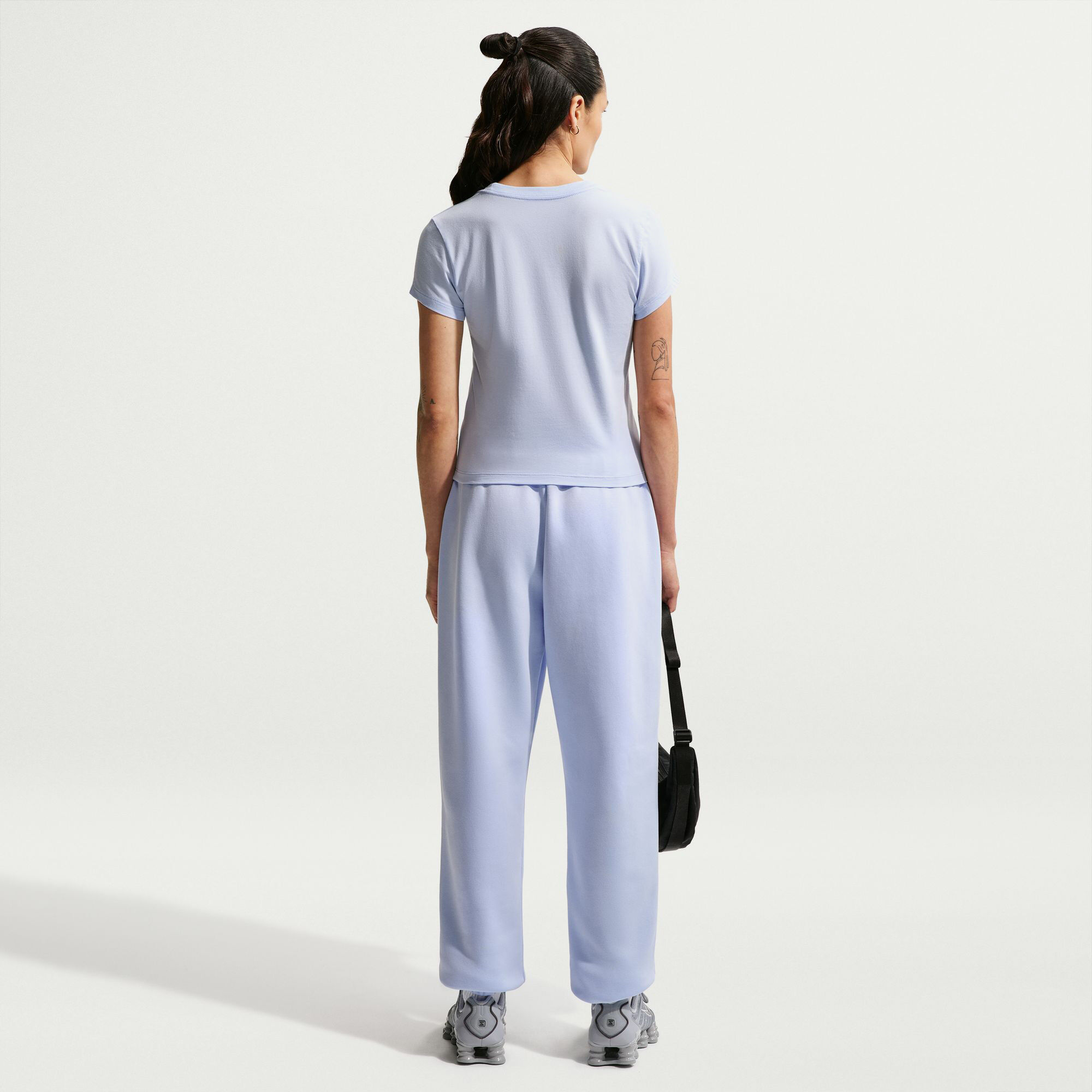 نايكي سبورتسوير تشيل نت image number 1