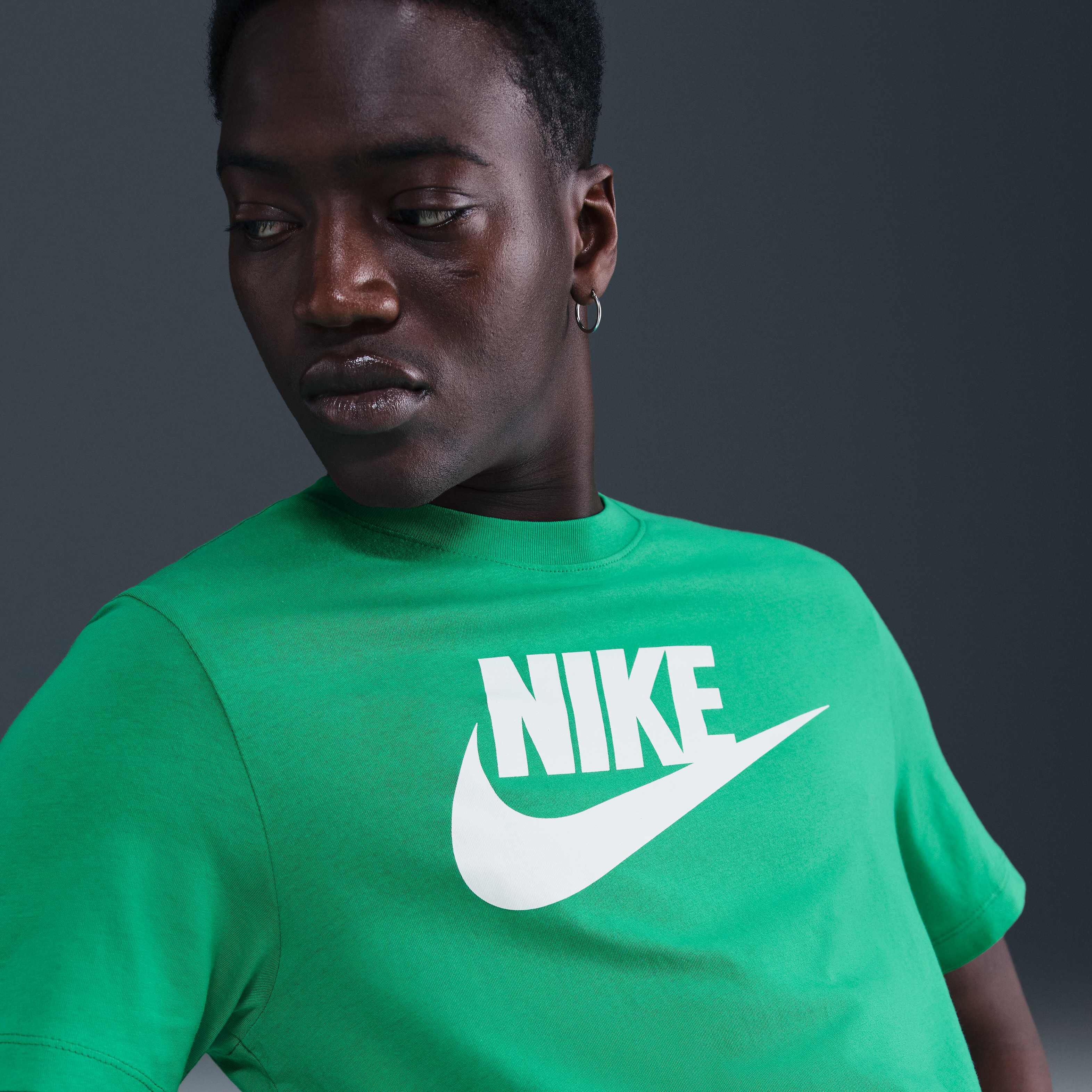 Nike Sportswear image number 2