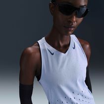 Nike AeroSwift