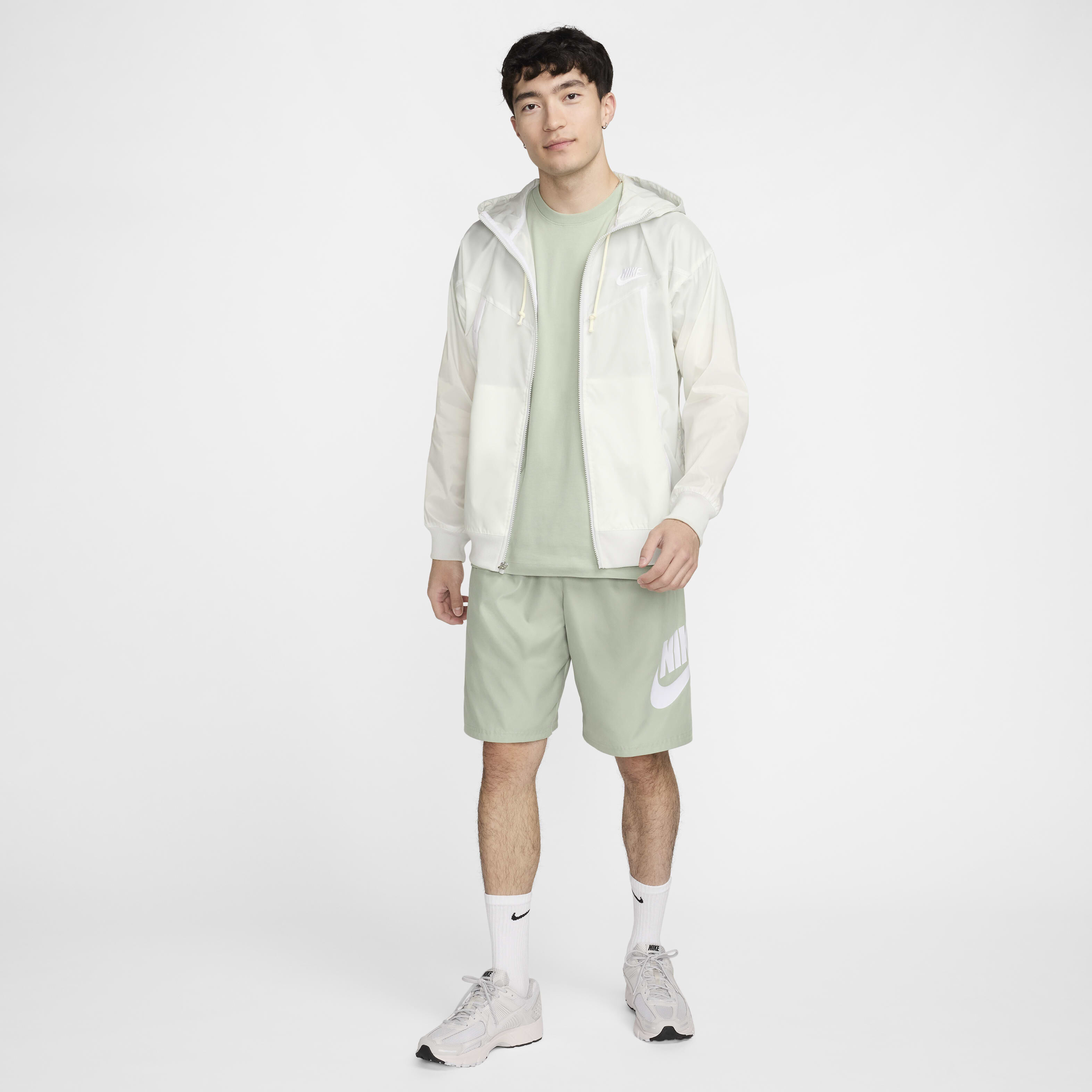 نايكي كلوب image number 6