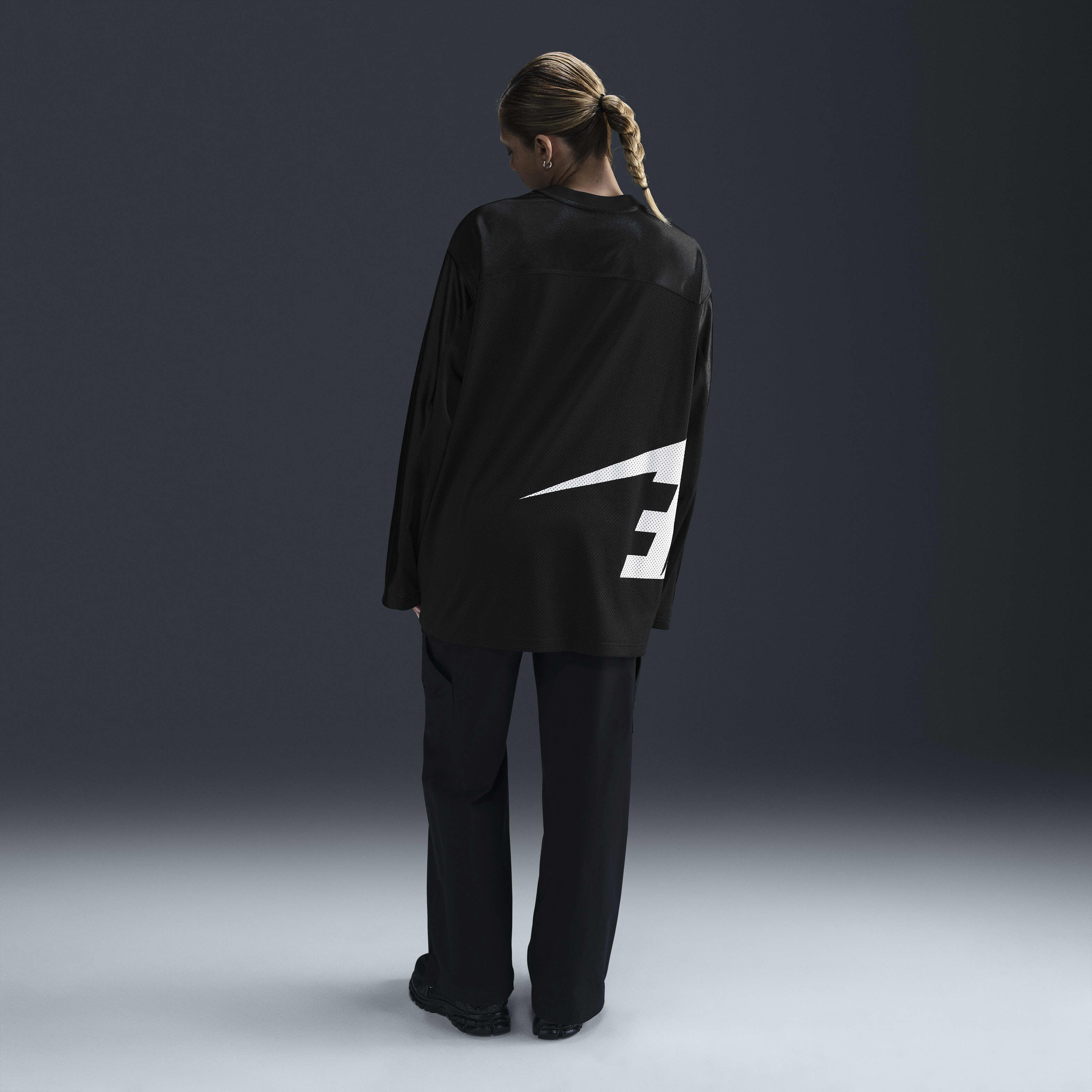 نايكي سبورتسوير image number 4