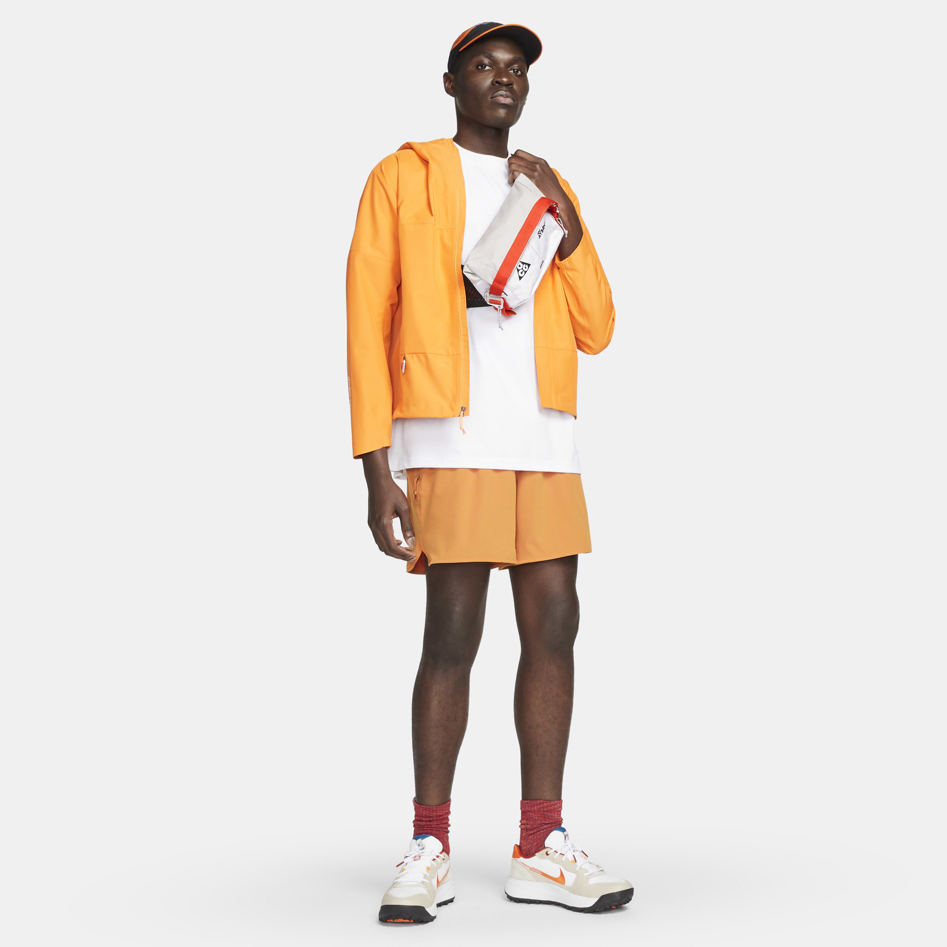 نايكي ACG ايسن image number 10