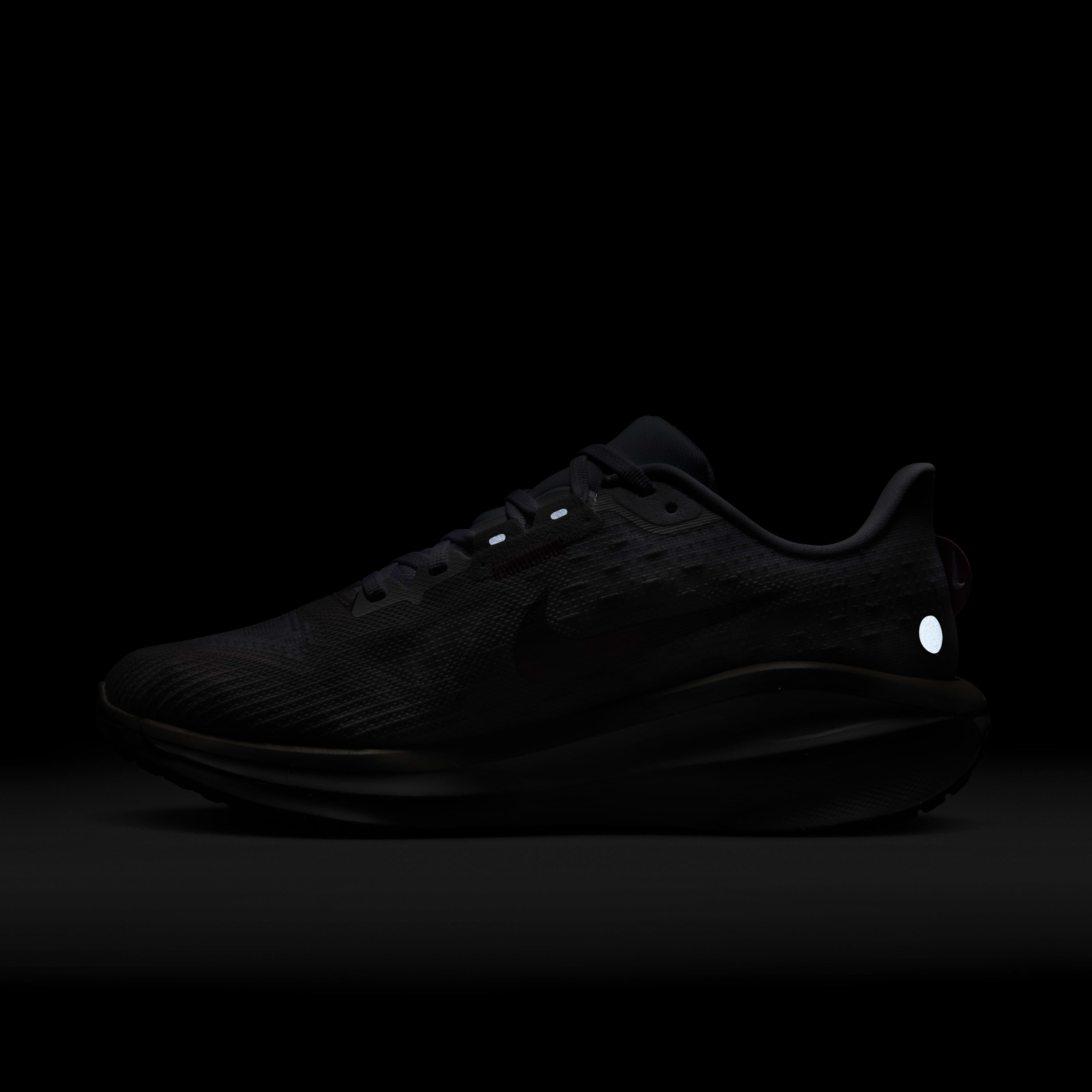 Nike Vomero 17 image number 9