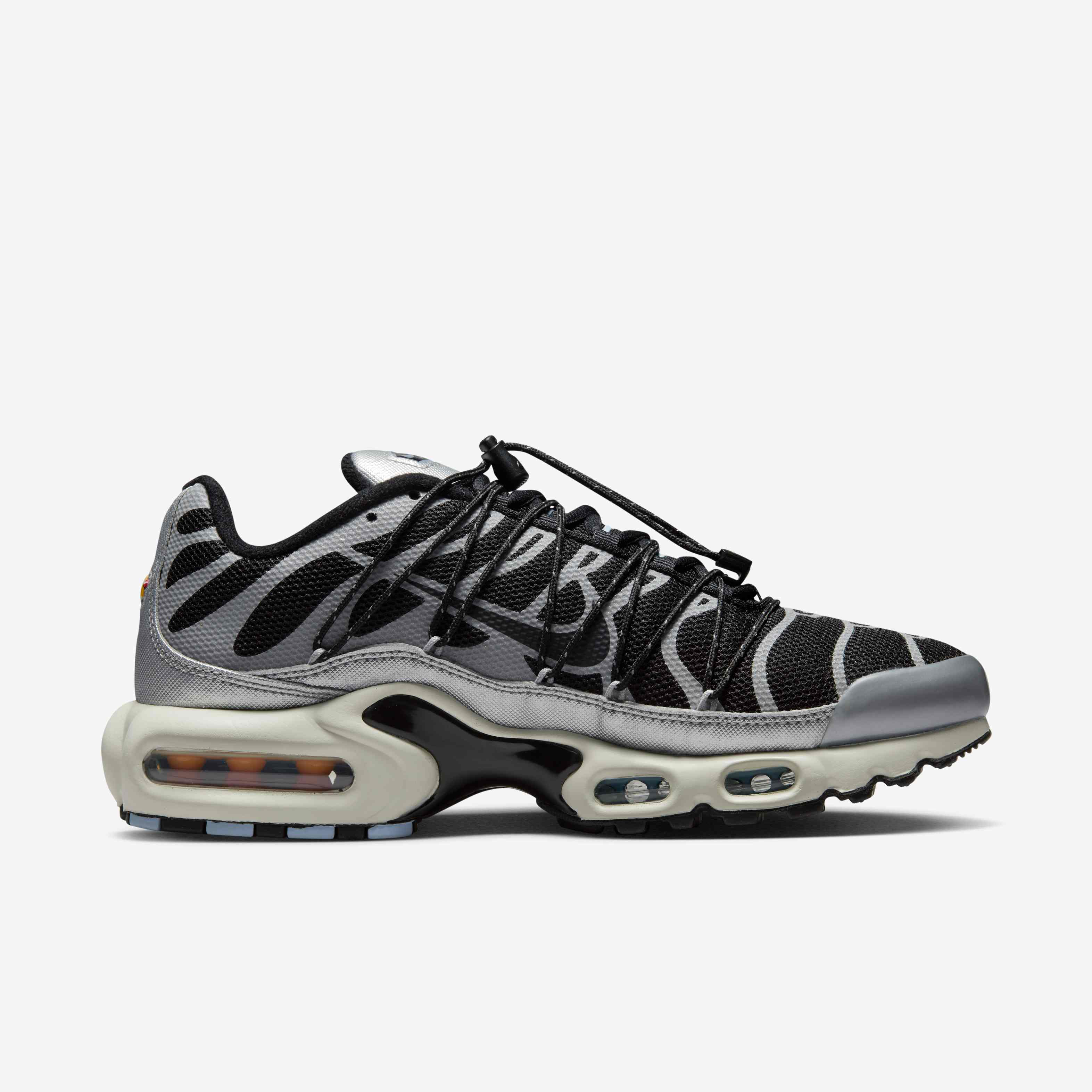 Nike Air Max Plus image number 3