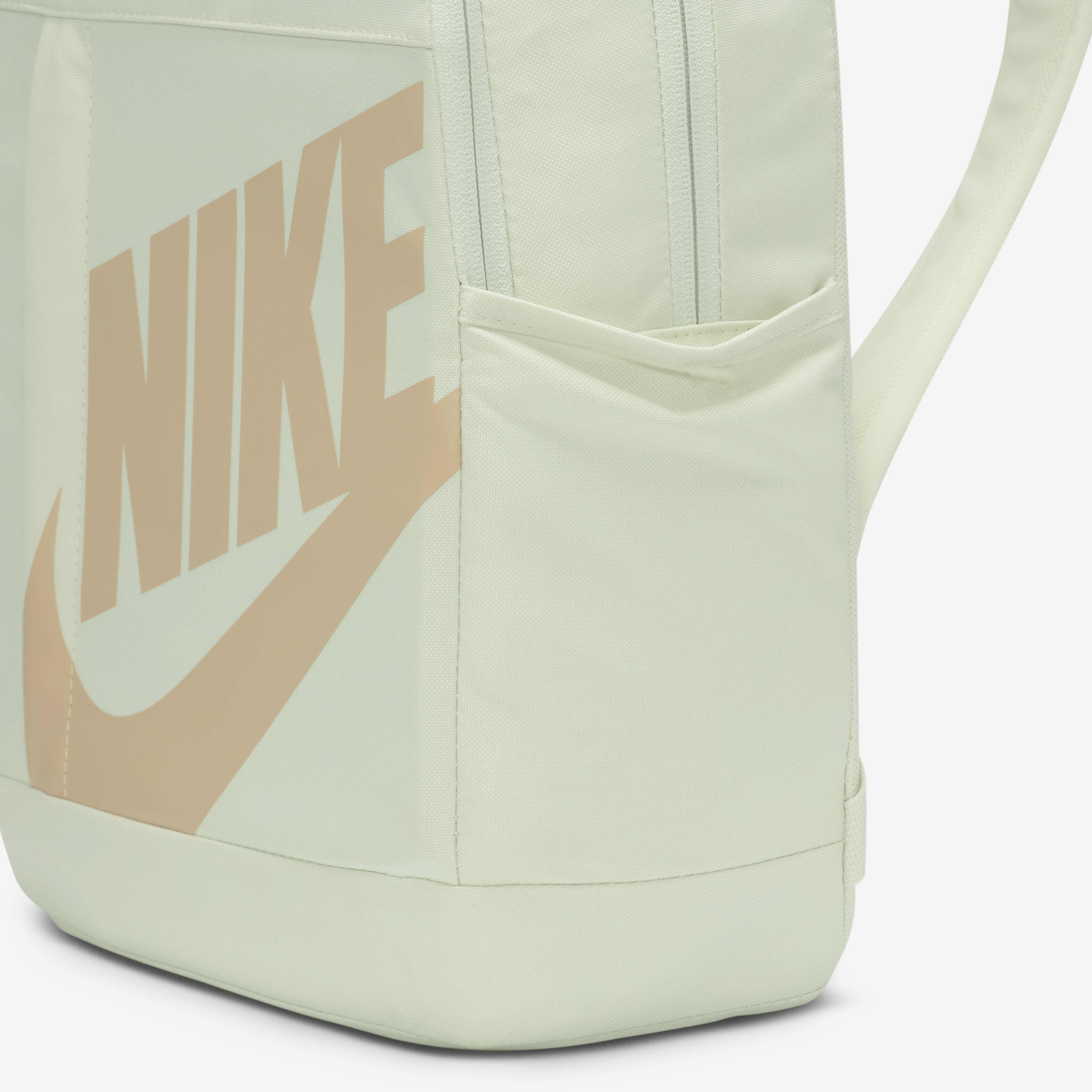 Buy Nike Backpack 21L Nike Qatar Official