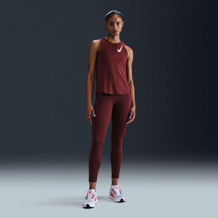 Nike One image number 3 Nike One image number 3