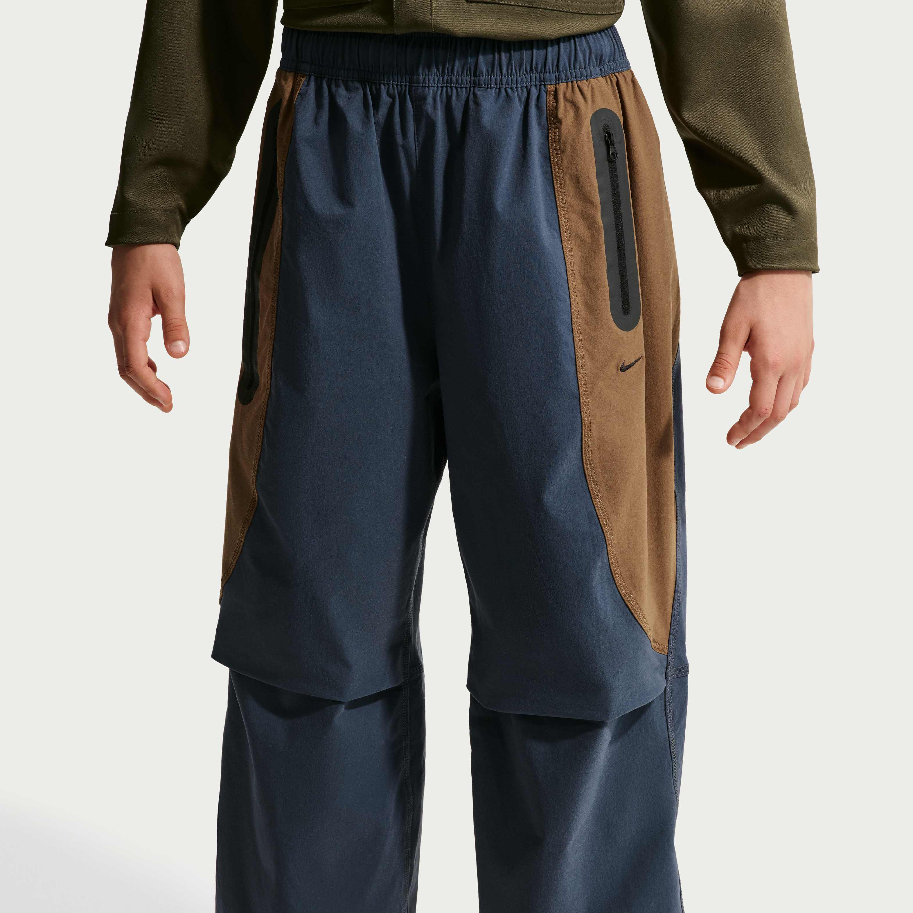 Nike Tech image number 1