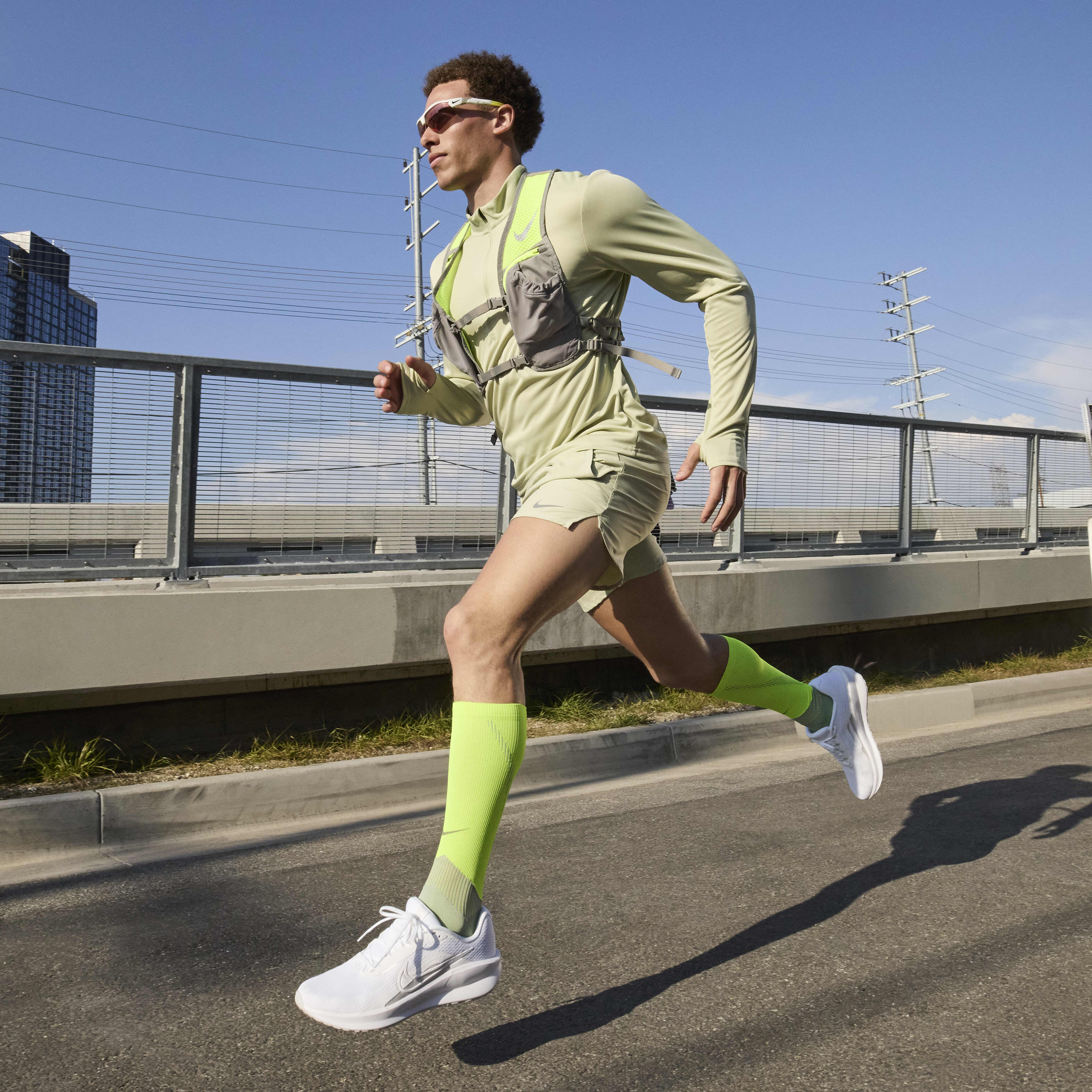 Nike Downshifter 13 image number 10