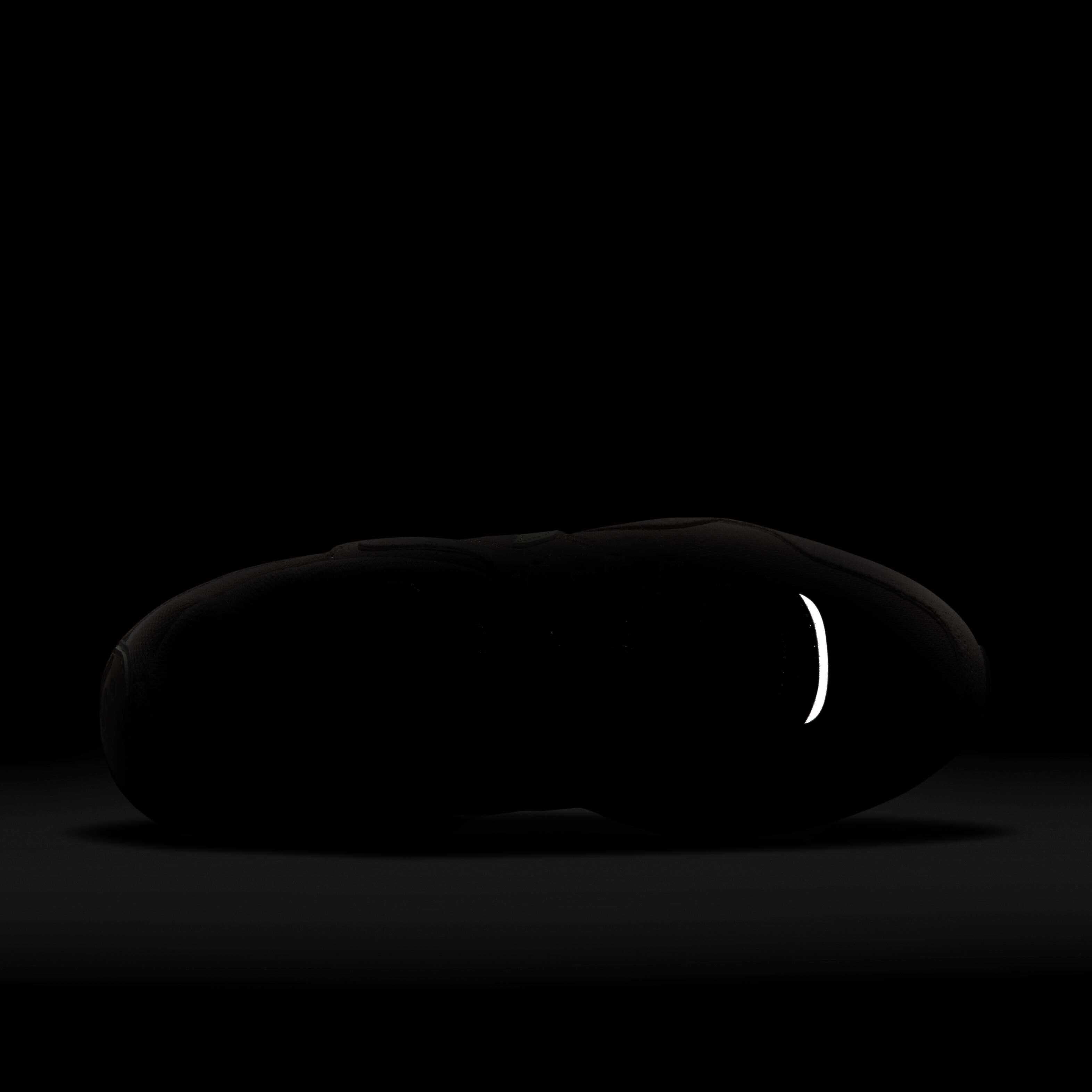 نايكي فينشر رانر image number 8