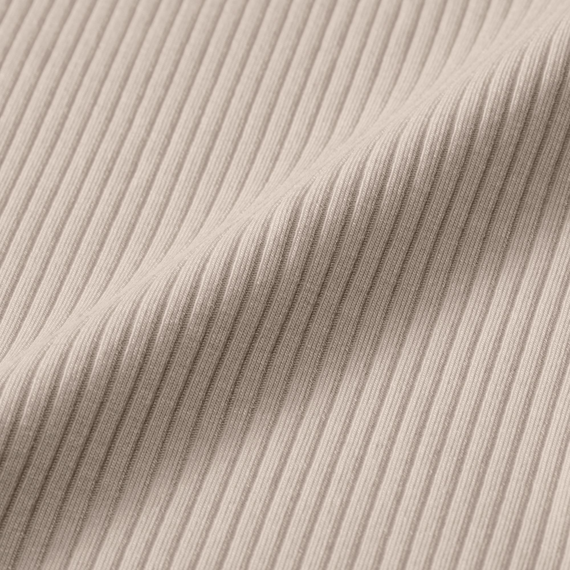 Zoom image
