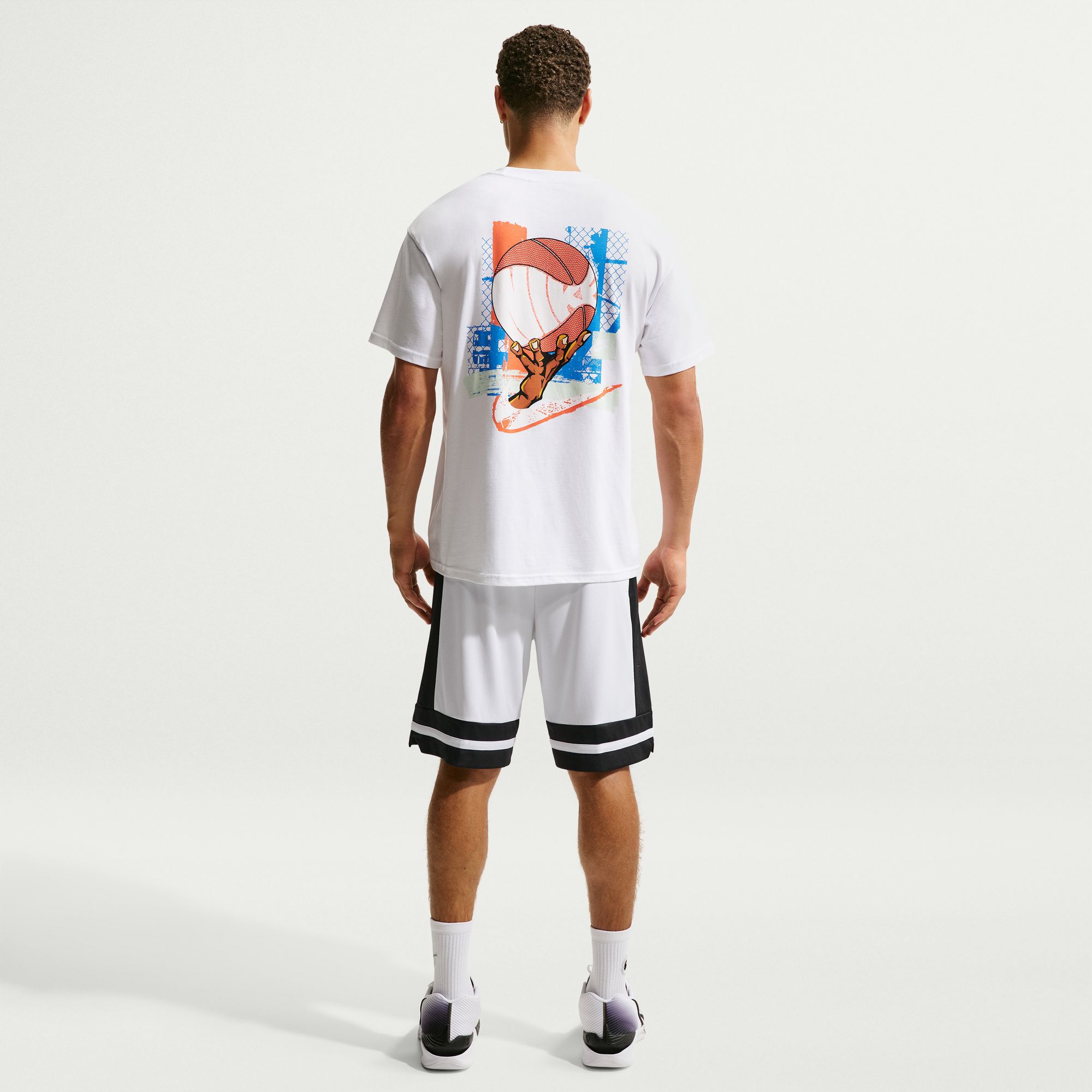 Nike image number 1