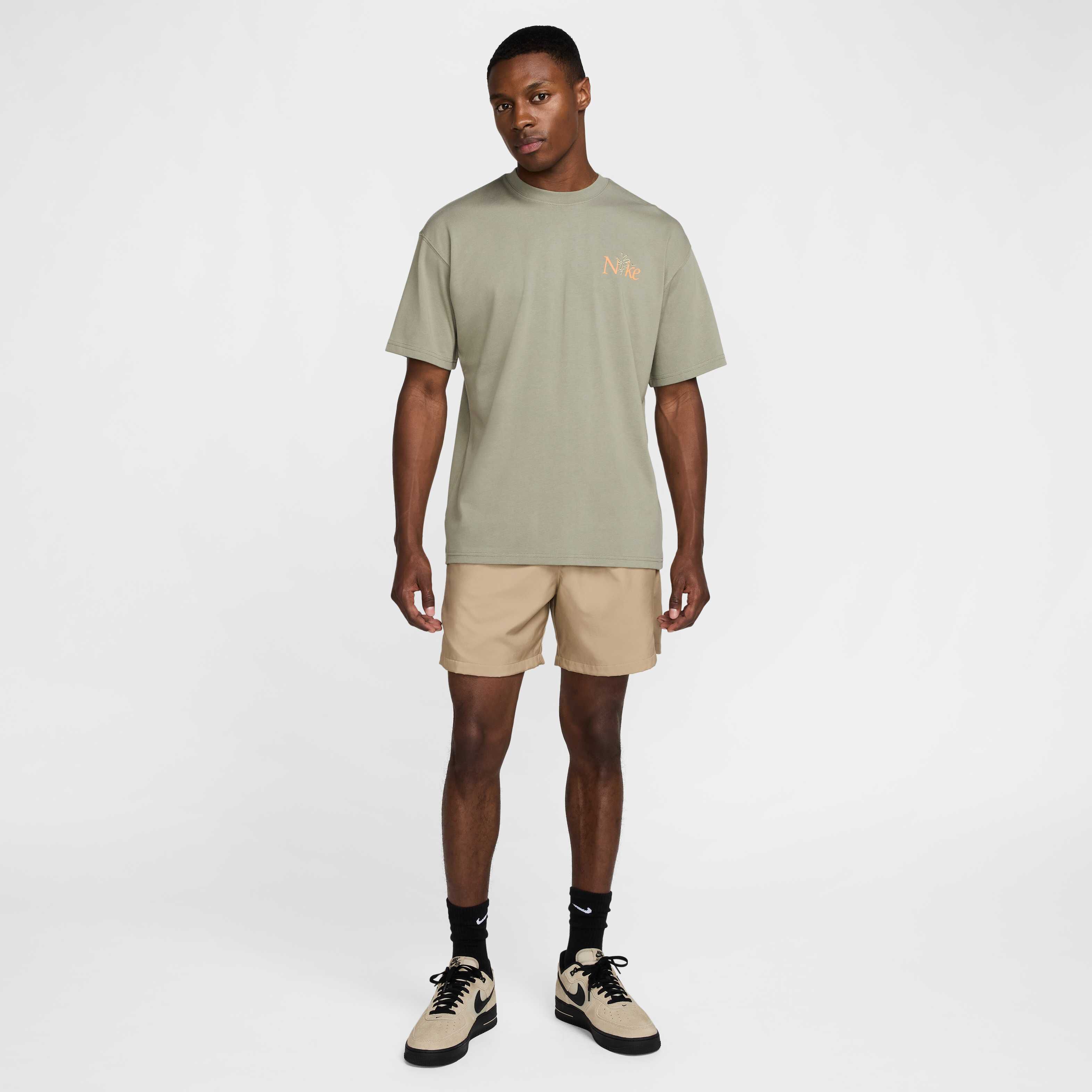 نايكي سبورتسوير image number 5