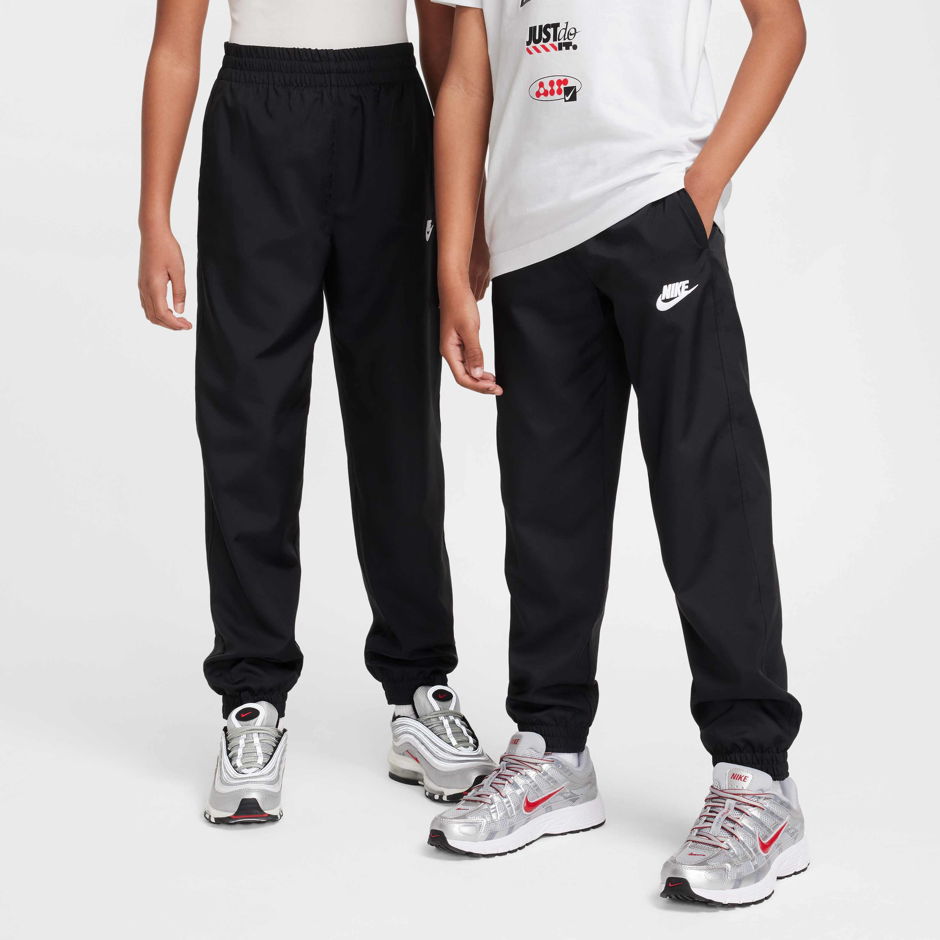 Nike Sportswear Club image number 0