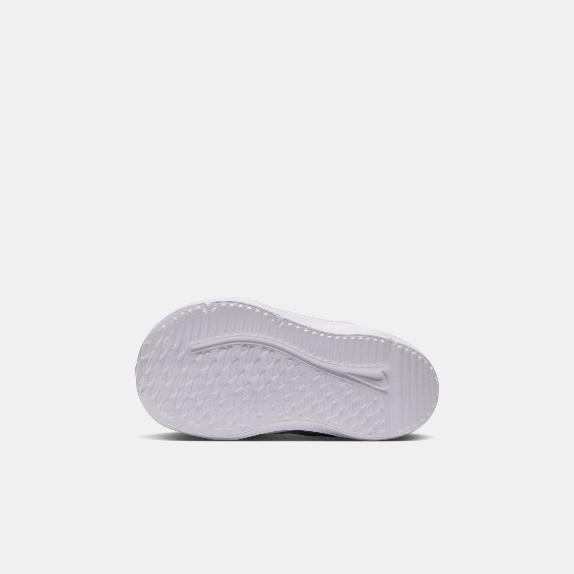 Nike Cosmic Runner SE image number 7